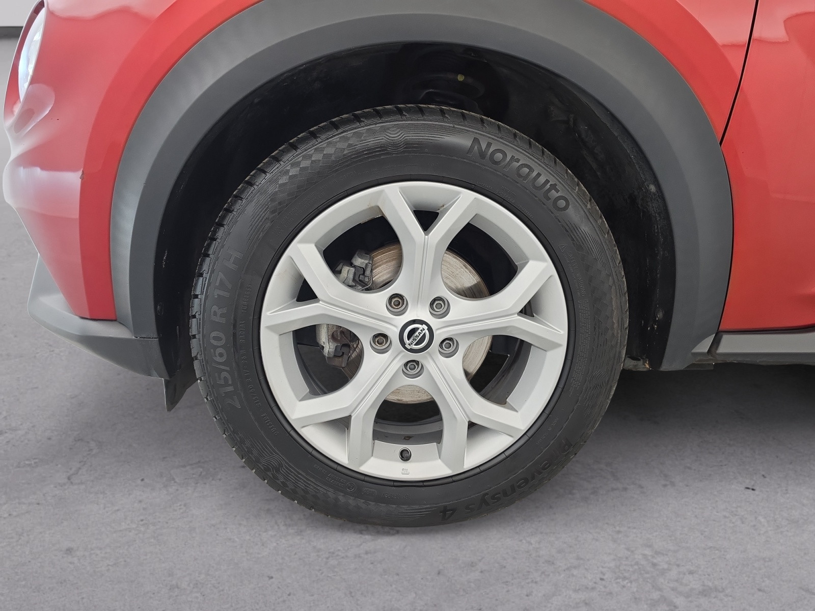 Vente en ligne Nissan Juke Juke DIG-T 114 au prix de 14 990 €