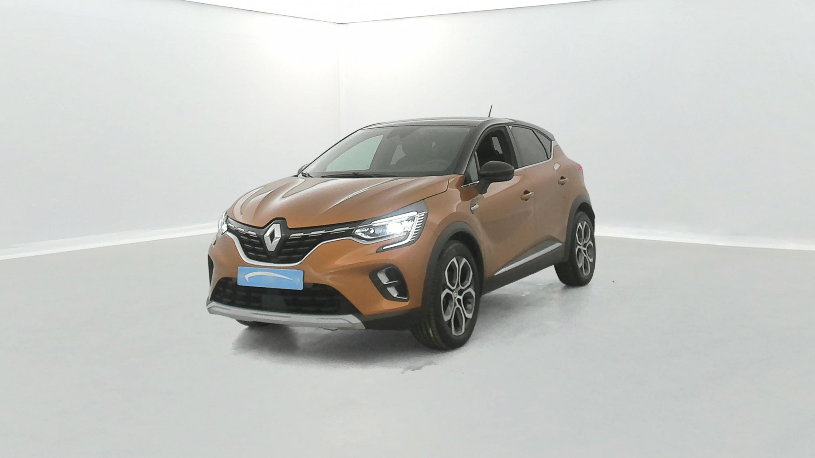 Renault Captur  E-Tech 145 - 21 occasion de 2022 en vente à Vannes