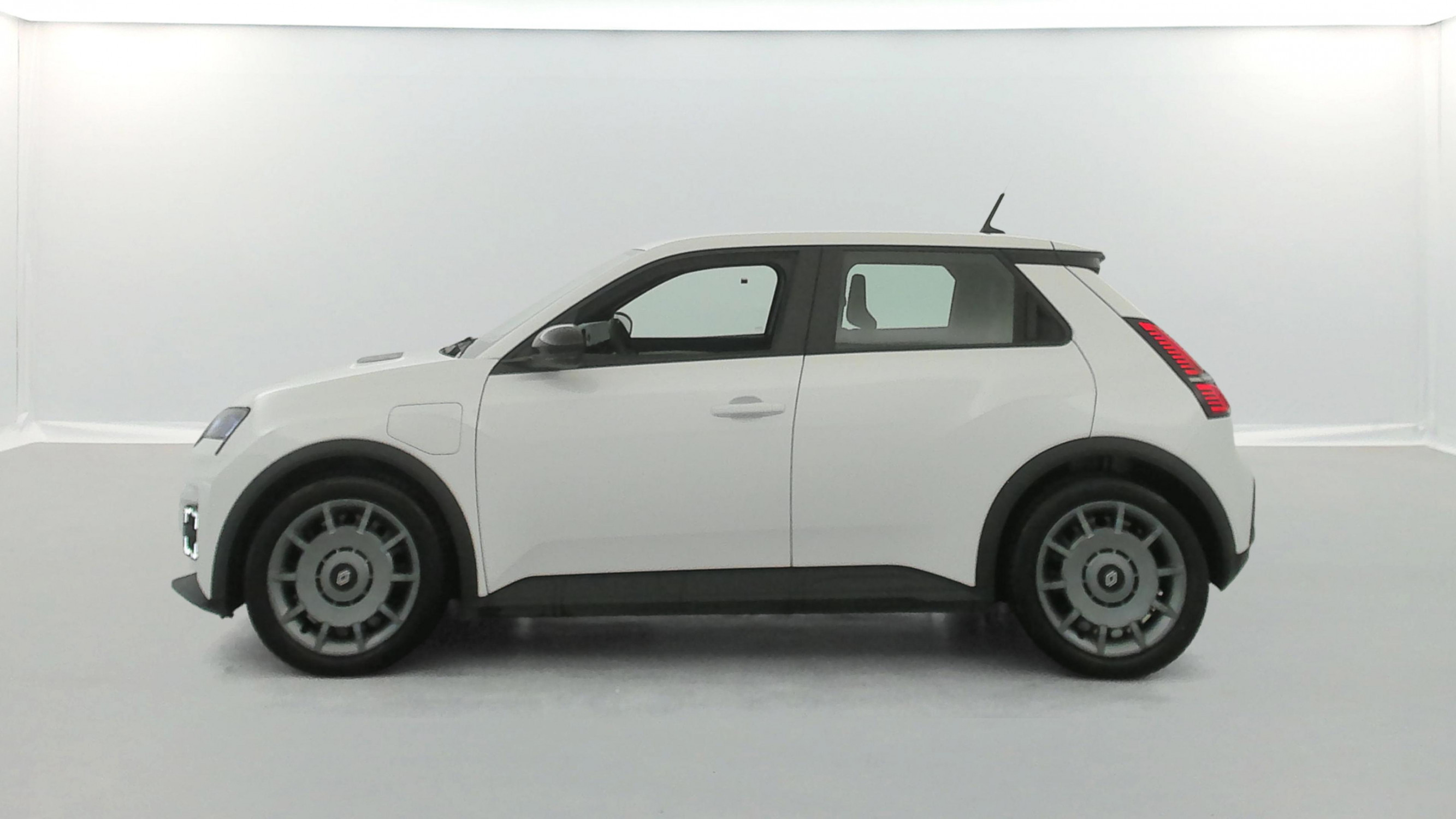 Vente en ligne Renault R5 E-Tech  120 ch autonomie urbaine au prix de 23 690 €