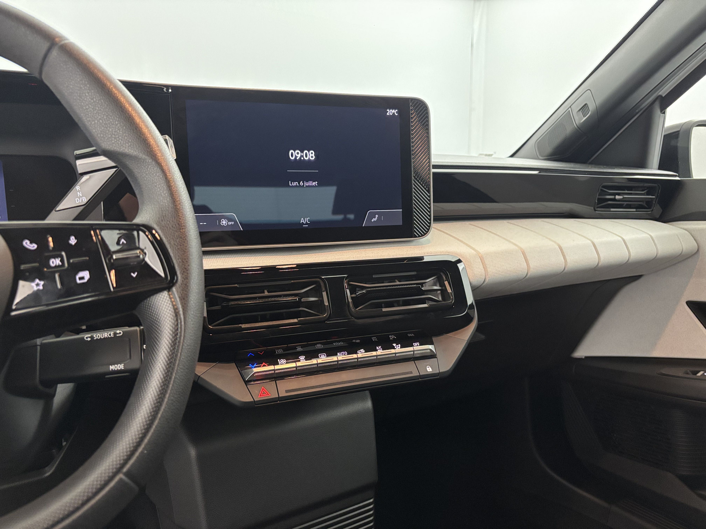 Vente en ligne Renault R5 E-Tech  120 ch autonomie urbaine au prix de 23 690 €
