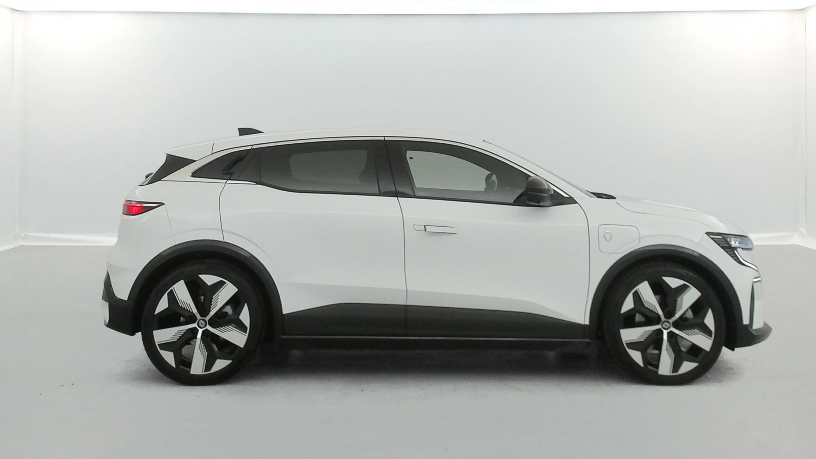 Vente en ligne Renault Megane E-Tech  EV60 220 ch optimum charge au prix de 25 990 €