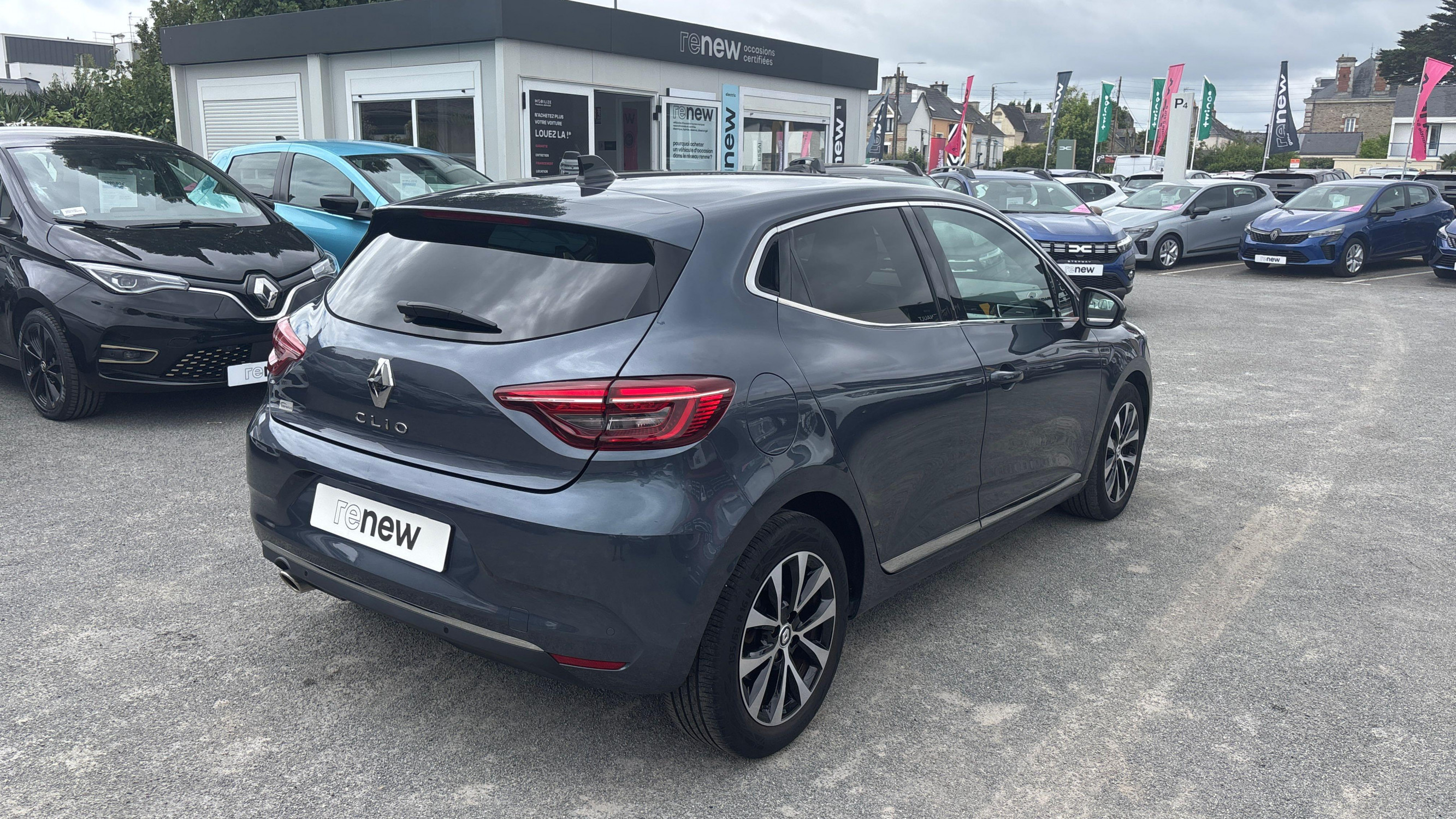 Vente en ligne Renault Clio 5 Clio TCe 140 au prix de 16 860 €