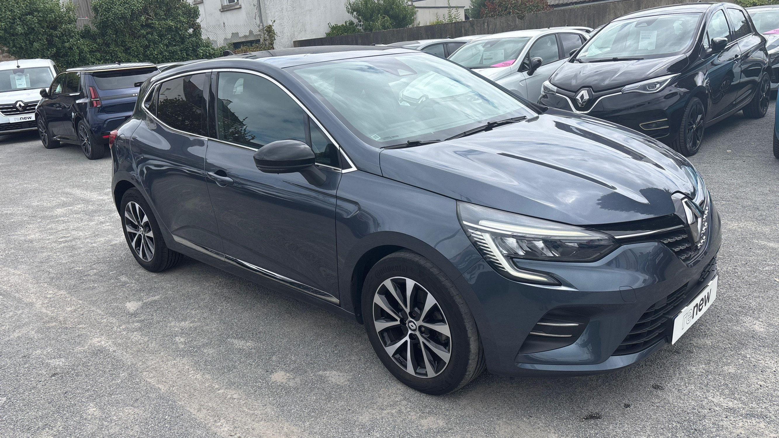 Vente en ligne Renault Clio 5 Clio TCe 140 au prix de 16 860 €