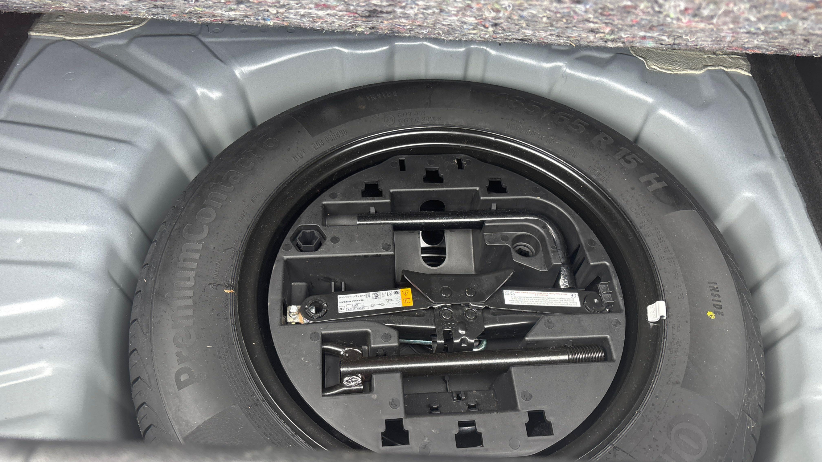 Vente en ligne Renault Clio 5 Clio TCe 140 au prix de 16 860 €