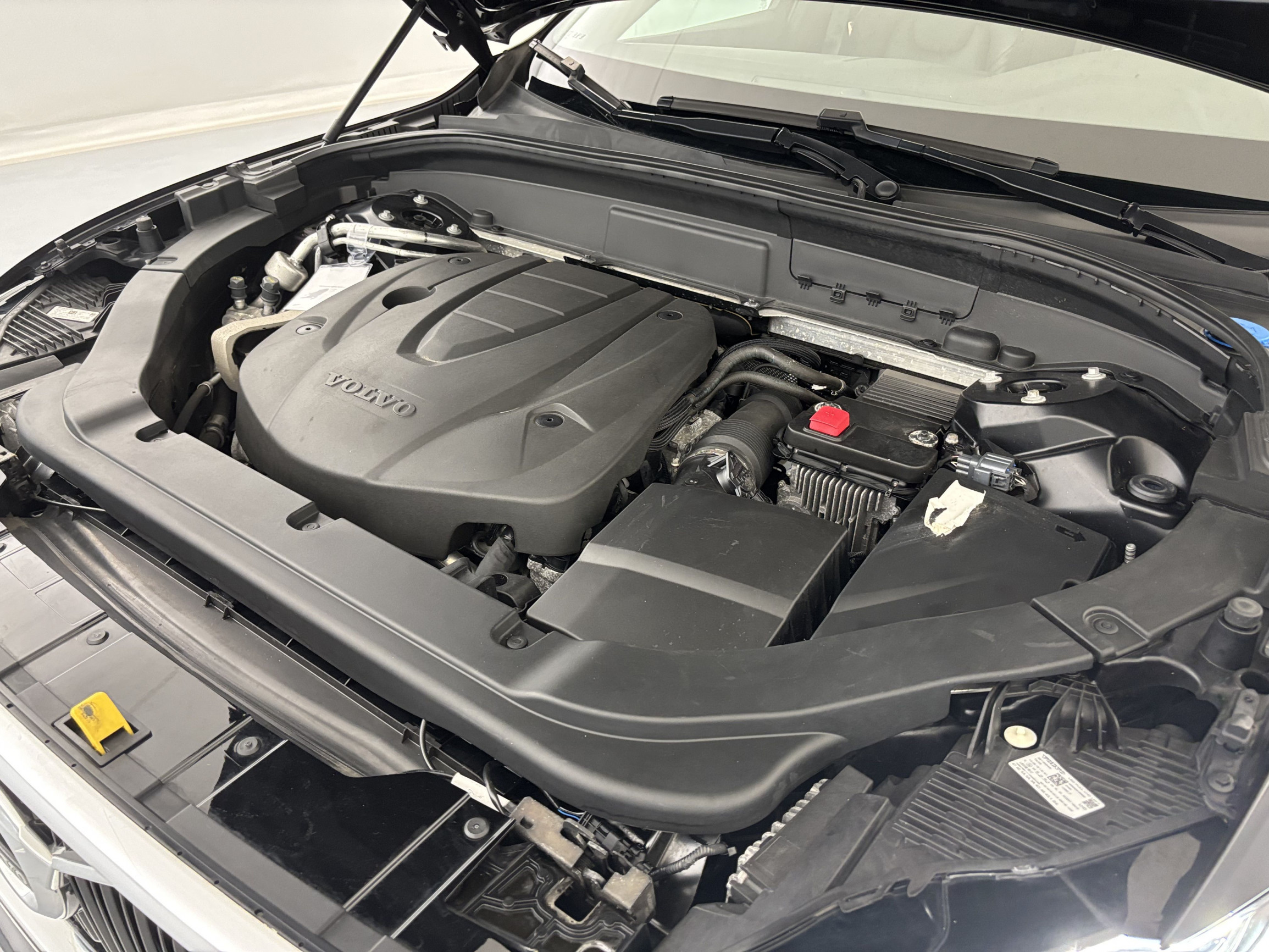 Vente en ligne Volvo XC60 XC60 D4 190 ch AdBlue Geatronic 8 au prix de 27 490 €
