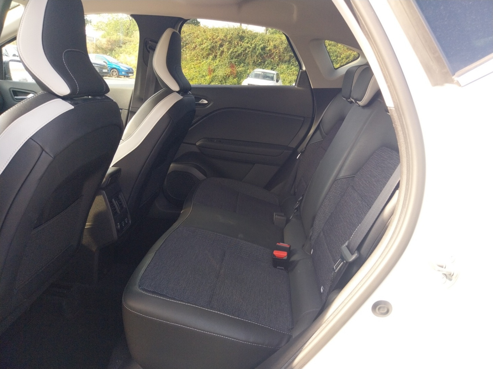 Vente en ligne Renault Captur  E-Tech full hybrid 145 au prix de 20 490 €