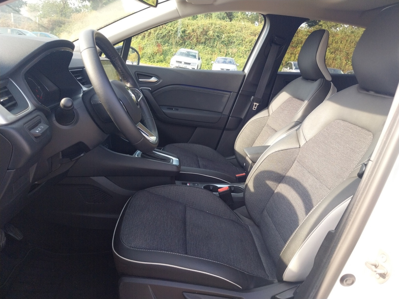 Vente en ligne Renault Captur  E-Tech full hybrid 145 au prix de 20 490 €