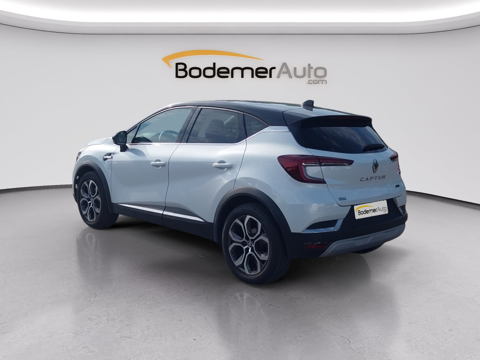 Vente en ligne Renault Captur  E-Tech full hybrid 145 au prix de 20 490 €