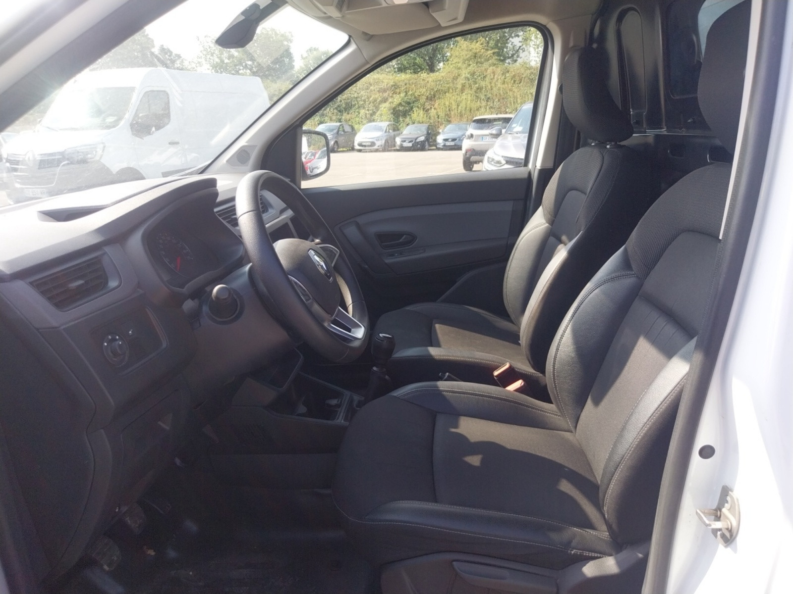 Vente en ligne Renault Express Van  BLUE DCI 95 - 22 au prix de 15 990 €
