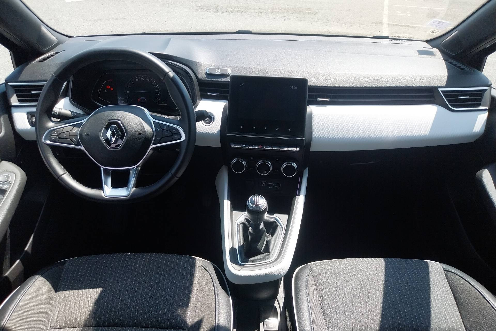 Vente en ligne Renault Clio 5 Clio TCe 100 GPL - 21N au prix de 15 590 €