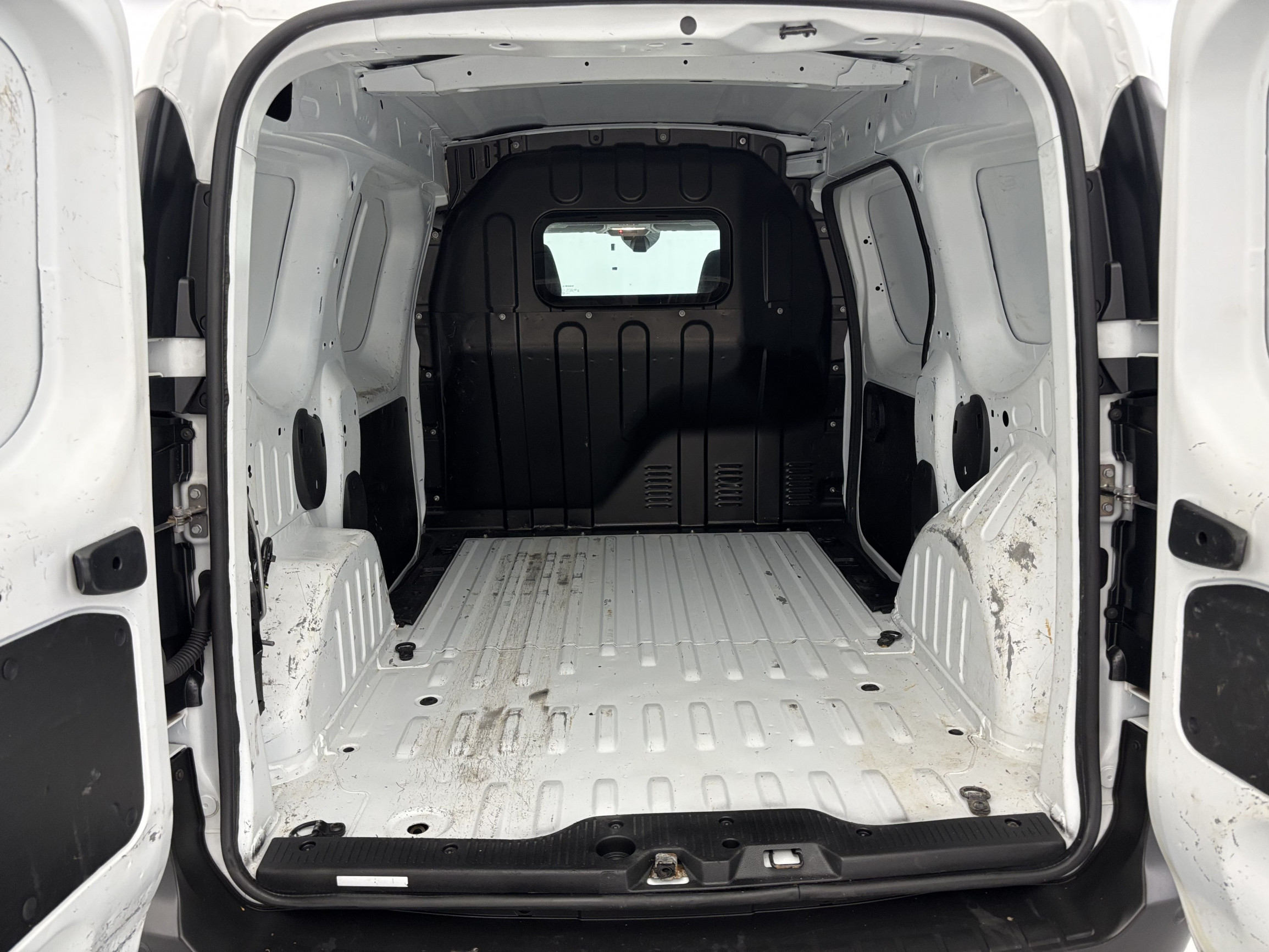 Vente en ligne Renault Express Van  BLUE DCI 95 - 22 au prix de 15 290 €