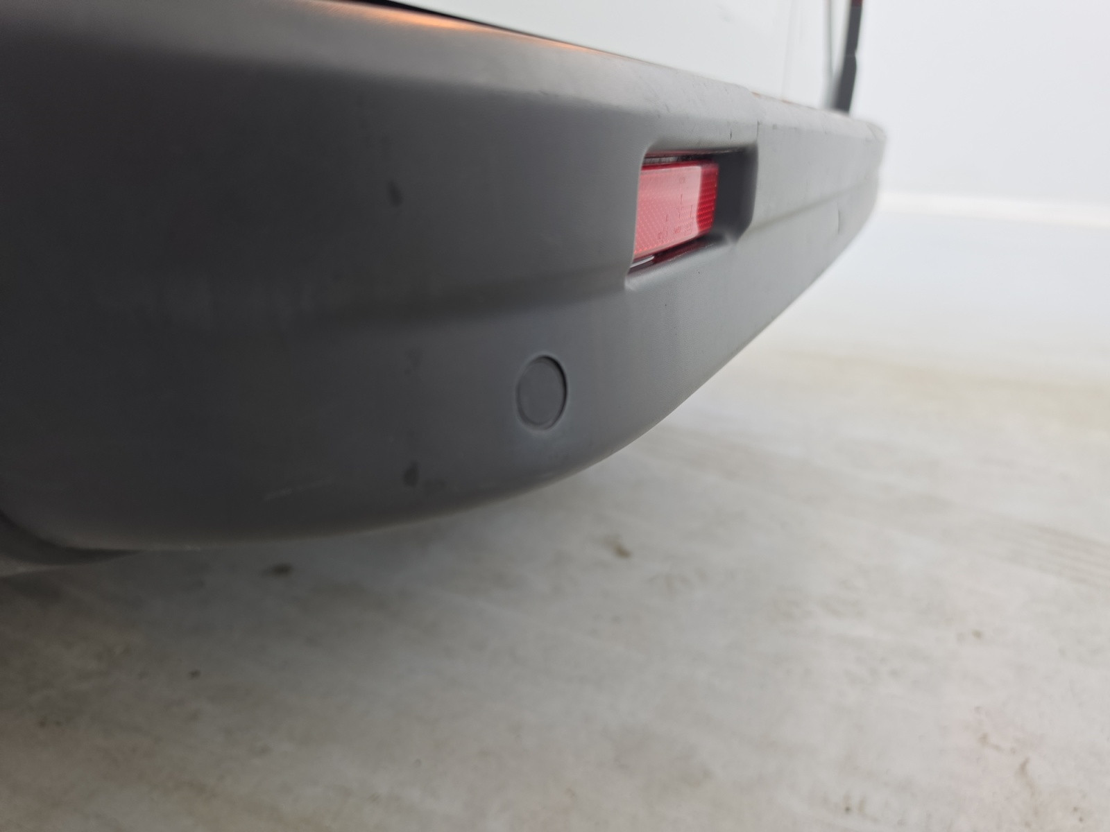 Vente en ligne Renault Trafic 3 Fourgon TRAFIC FGN L1H1 1000 KG DCI 120 au prix de 20 490 €