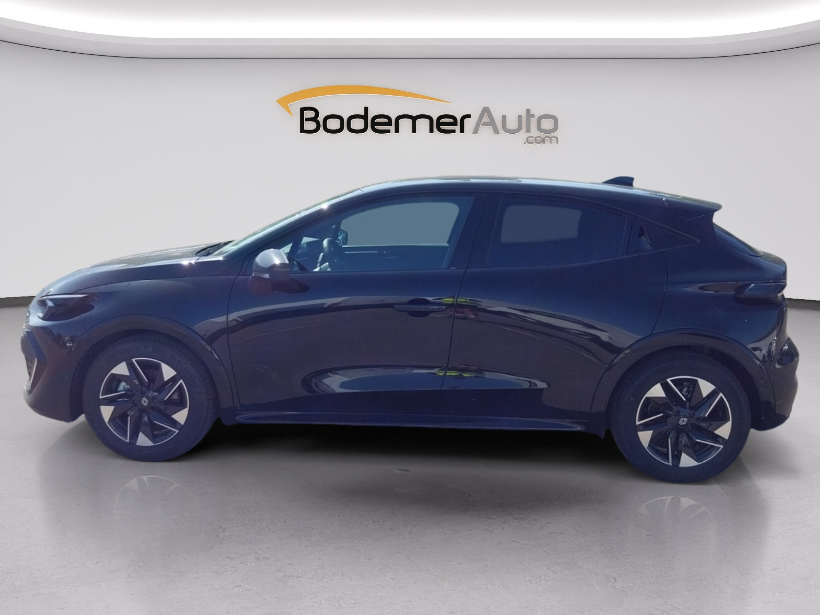 Vente en ligne Renault Clio 6 Clio E-Tech full hybrid 160 ch au prix de 27 290 €