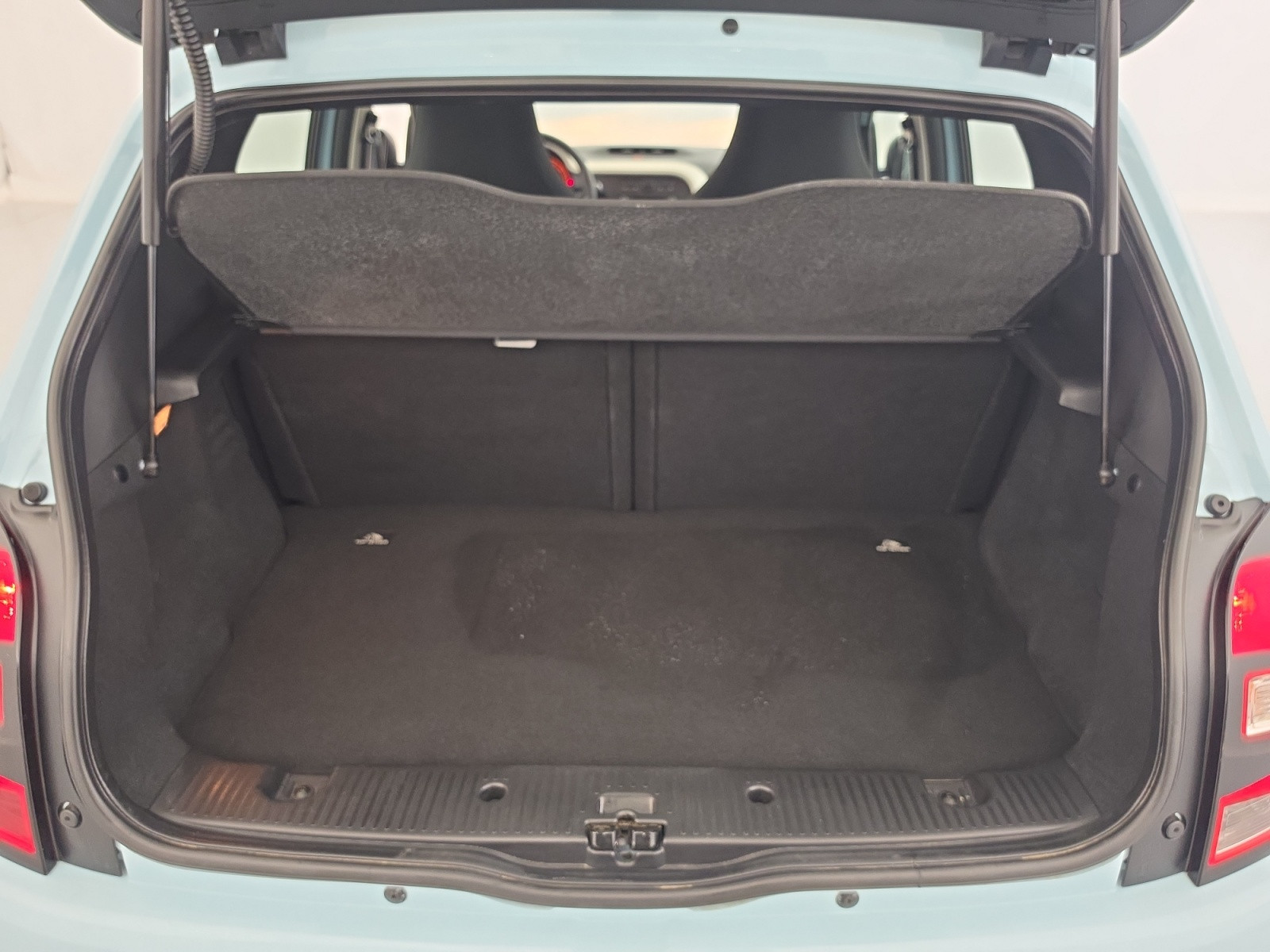 Vente en ligne Renault Twingo 3  0.9 TCe 90 au prix de 11 490 €