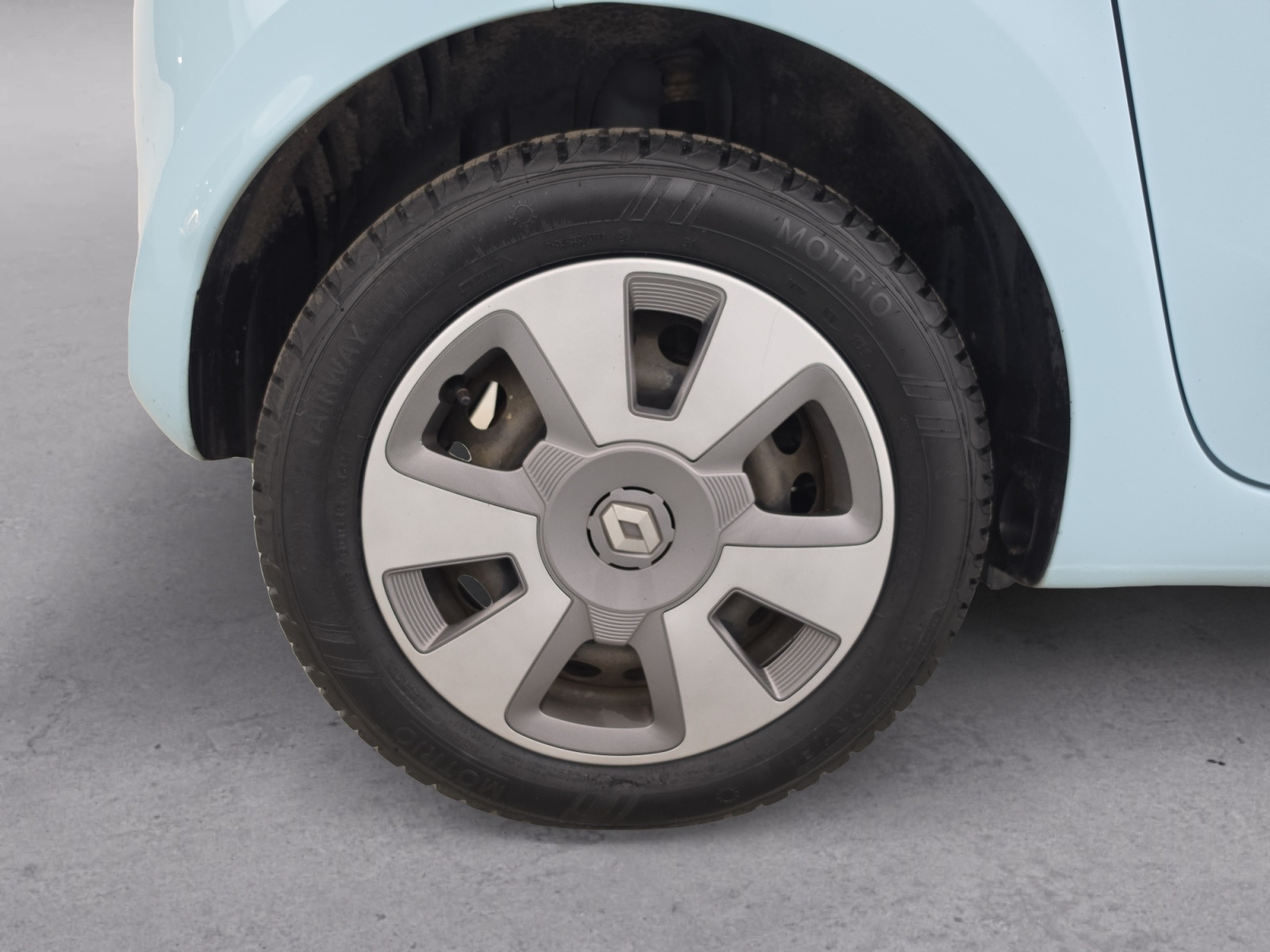 Vente en ligne Renault Twingo 3  0.9 TCe 90 au prix de 11 490 €