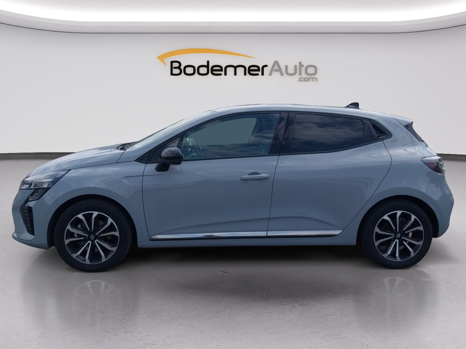 Vente en ligne Renault Clio 5 Clio E-Tech full hybrid 145 ch GSR2 au prix de 20 990 €