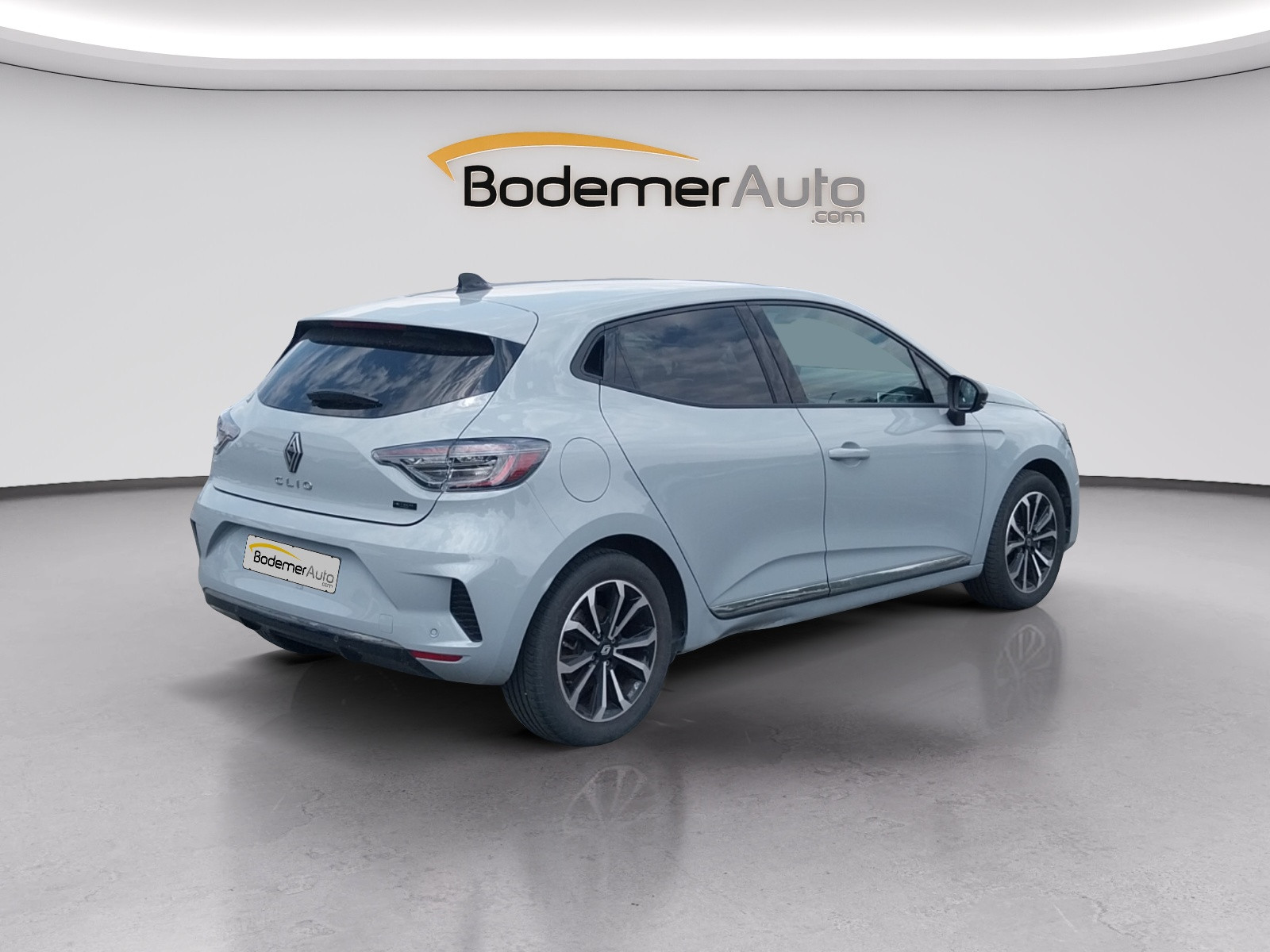 Vente en ligne Renault Clio 5 Clio E-Tech full hybrid 145 ch GSR2 au prix de 20 990 €