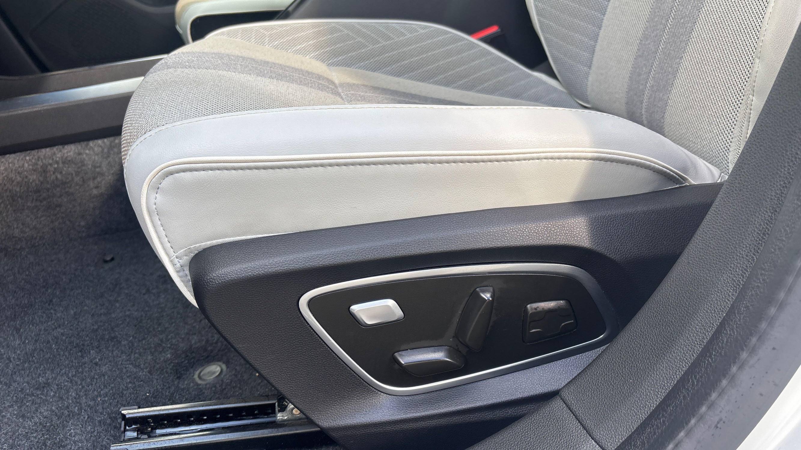 Vente en ligne Renault Scenic E-Tech  220 ch grande autonomie au prix de 40 490 €