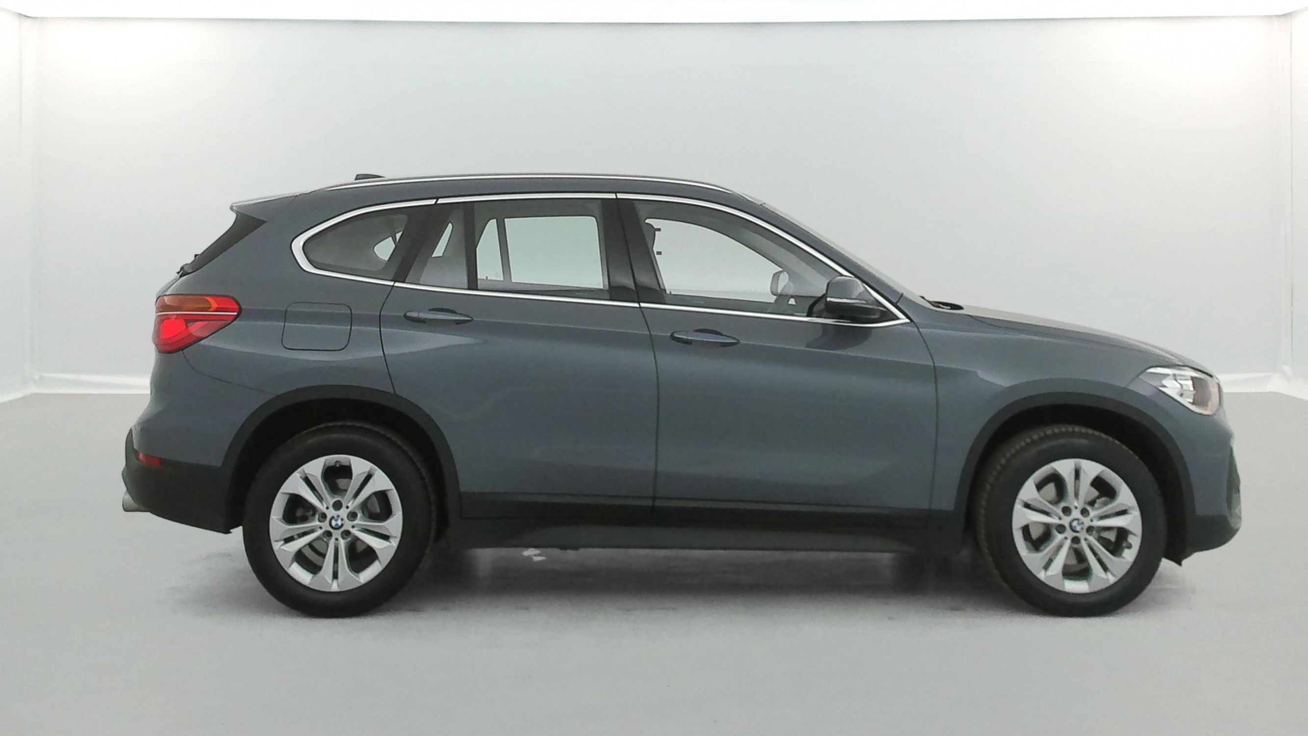 Vente en ligne Bmw X1 X1 sDrive 18d 150 ch BVA8 au prix de 26 990 €