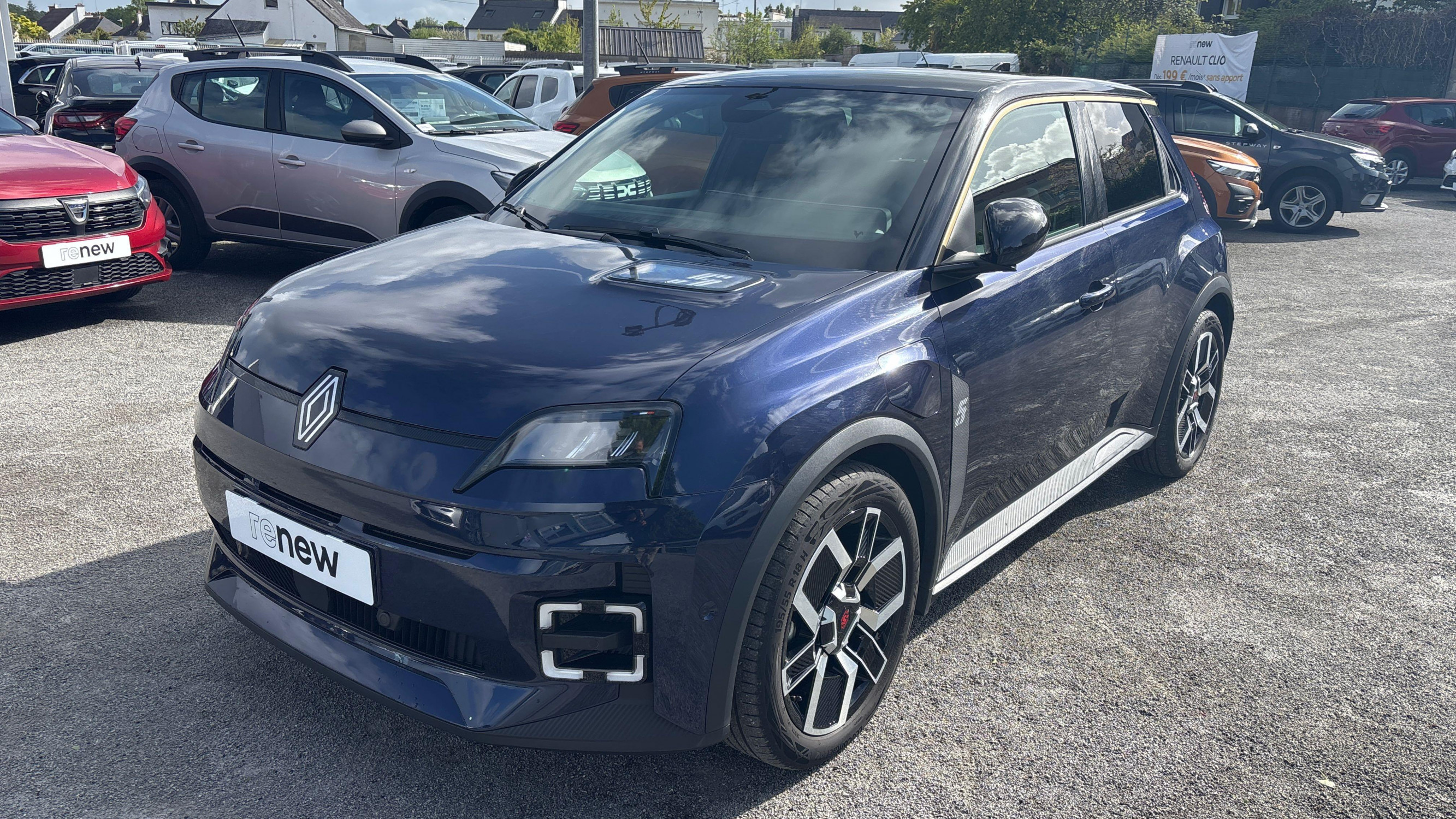 Renault R5 E-Tech  150 ch autonomie confort occasion de 2025 en vente à Vannes