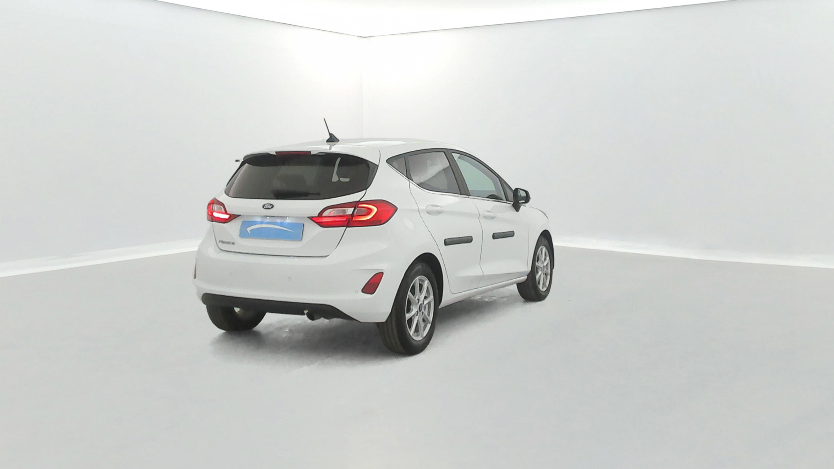 Vente en ligne Ford Fiesta  1.1 75 ch BVM5 au prix de 12 570 €