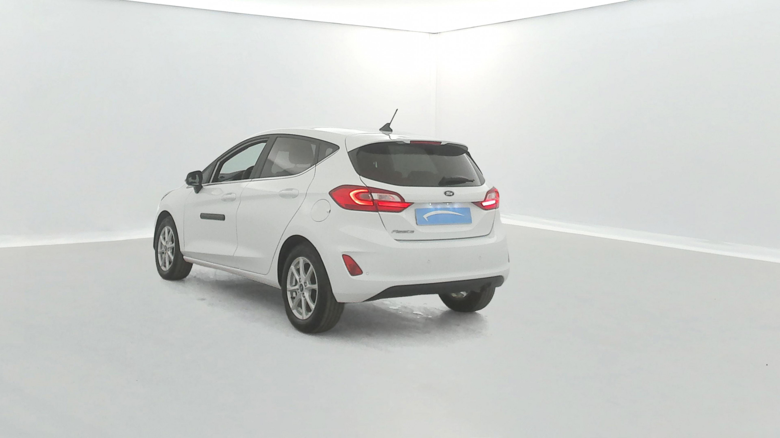Vente en ligne Ford Fiesta  1.1 75 ch BVM5 au prix de 12 570 €