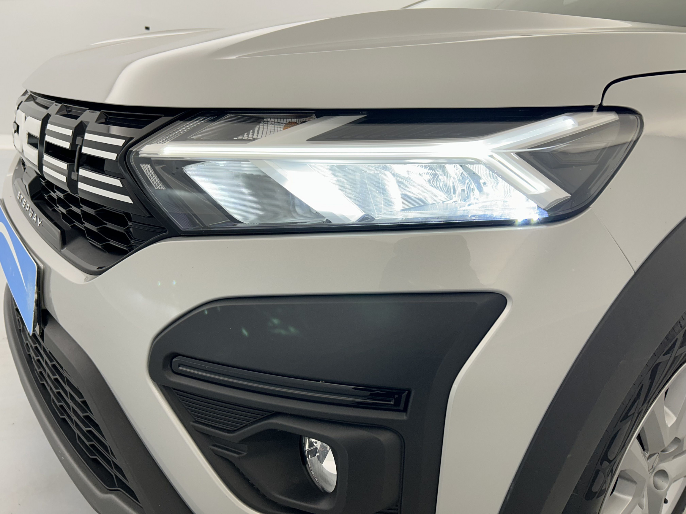 Vente en ligne Dacia Sandero  TCe 90 au prix de 14 990 €