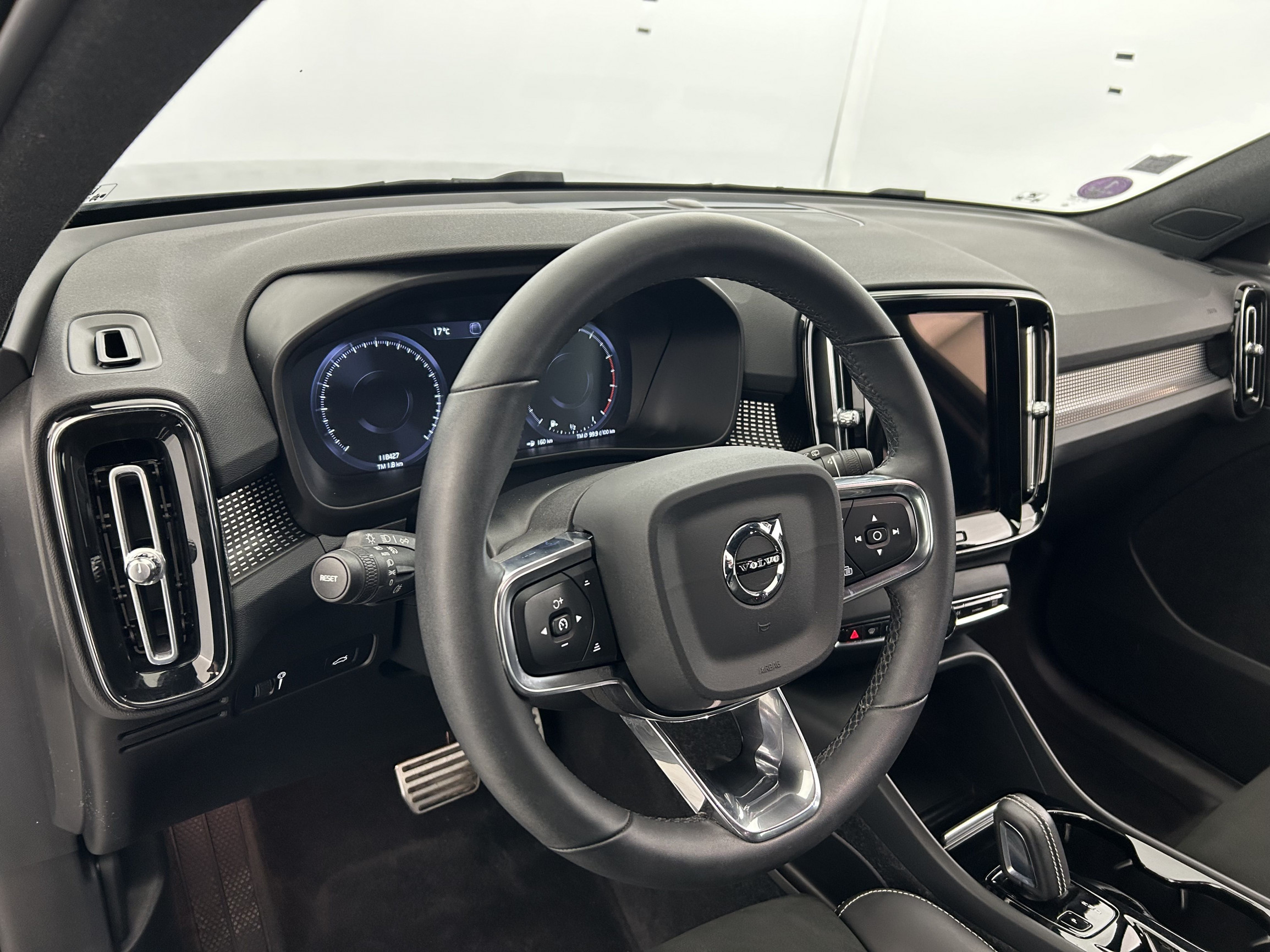 Volvo XC40  T2 129 ch Geartronic 8 occasion de 2022 en vente à Vannes
