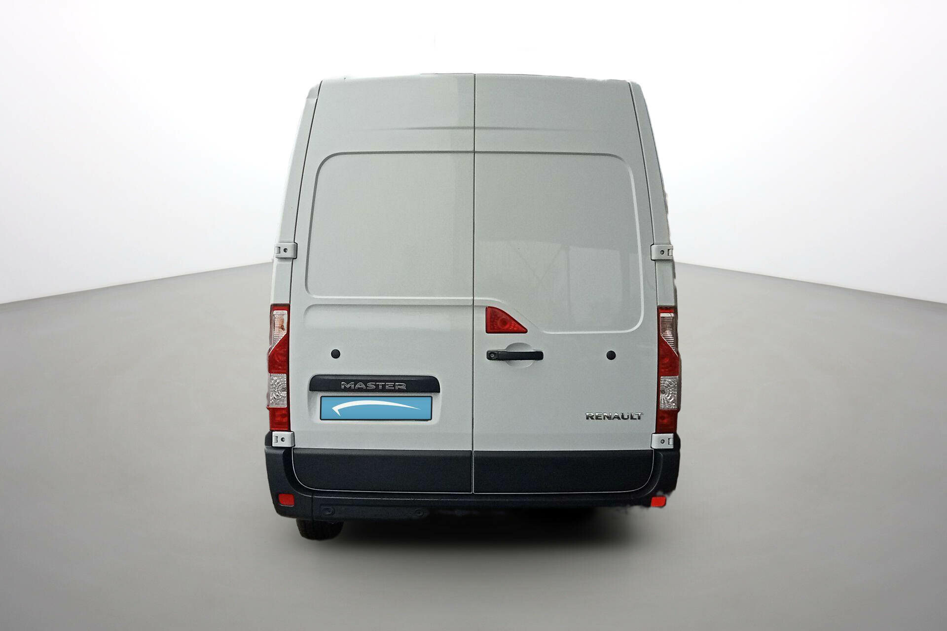 Vente en ligne Renault Master Fourgon MASTER FGN TRAC F3500 L2H2 BLUE DCI 135 au prix de 23 990 €