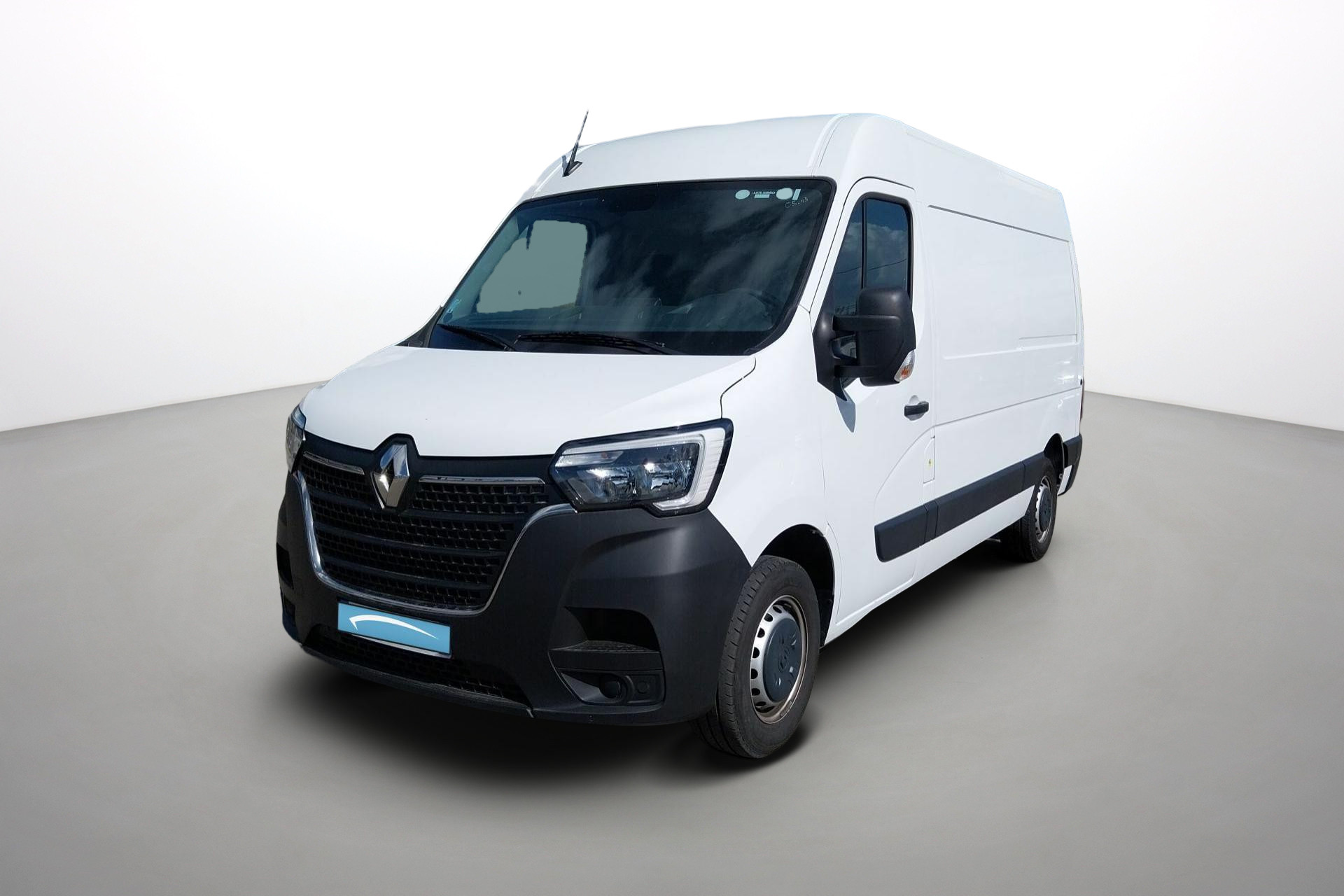 Renault Master Fourgon MASTER FGN TRAC F3500 L2H2 BLUE DCI 135 occasion de 2024 en vente à Vannes
