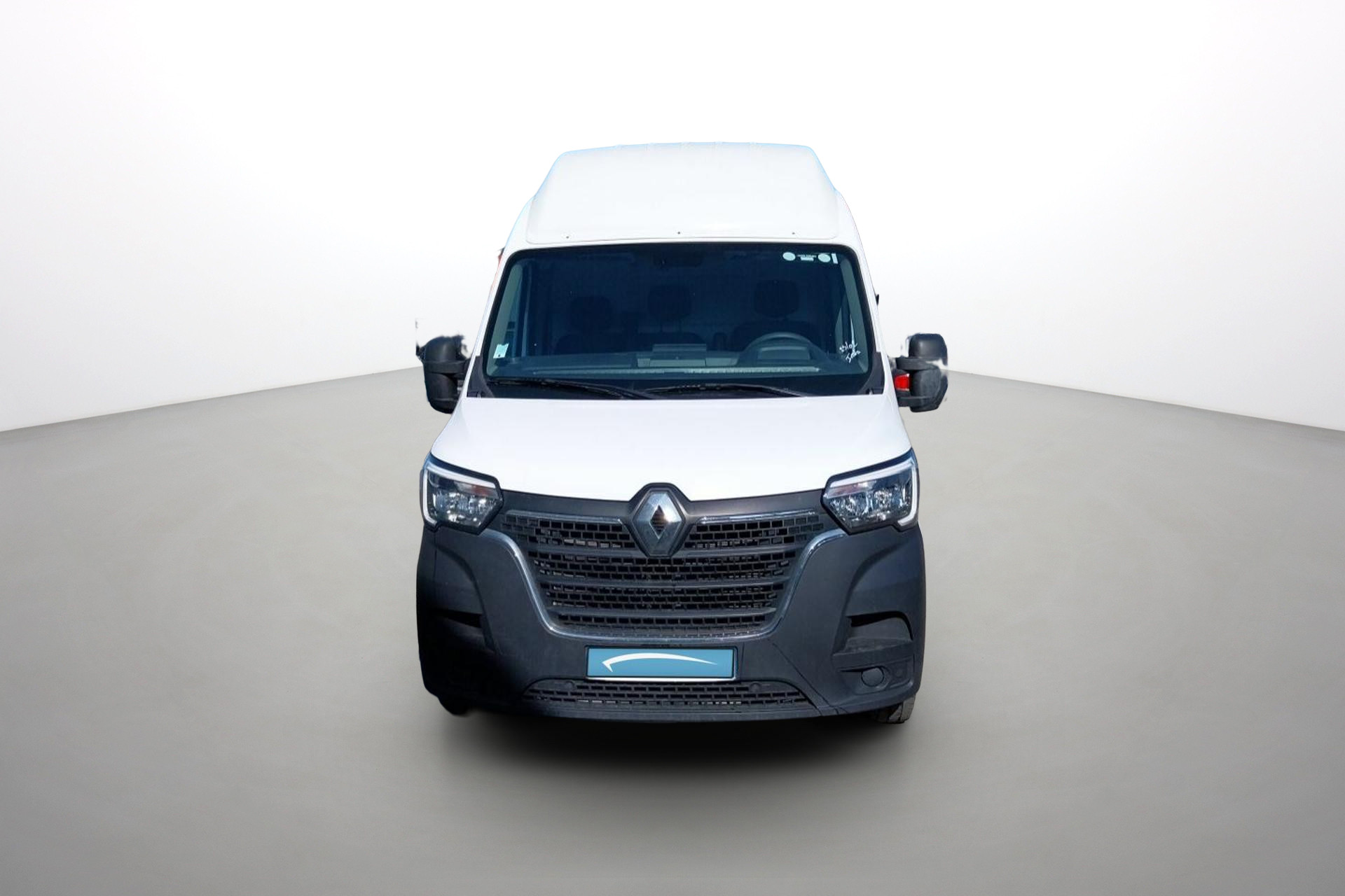 Vente en ligne Renault Master Fourgon MASTER FGN TRAC F3500 L3H3 BLUE DCI 135 au prix de 26 970 €
