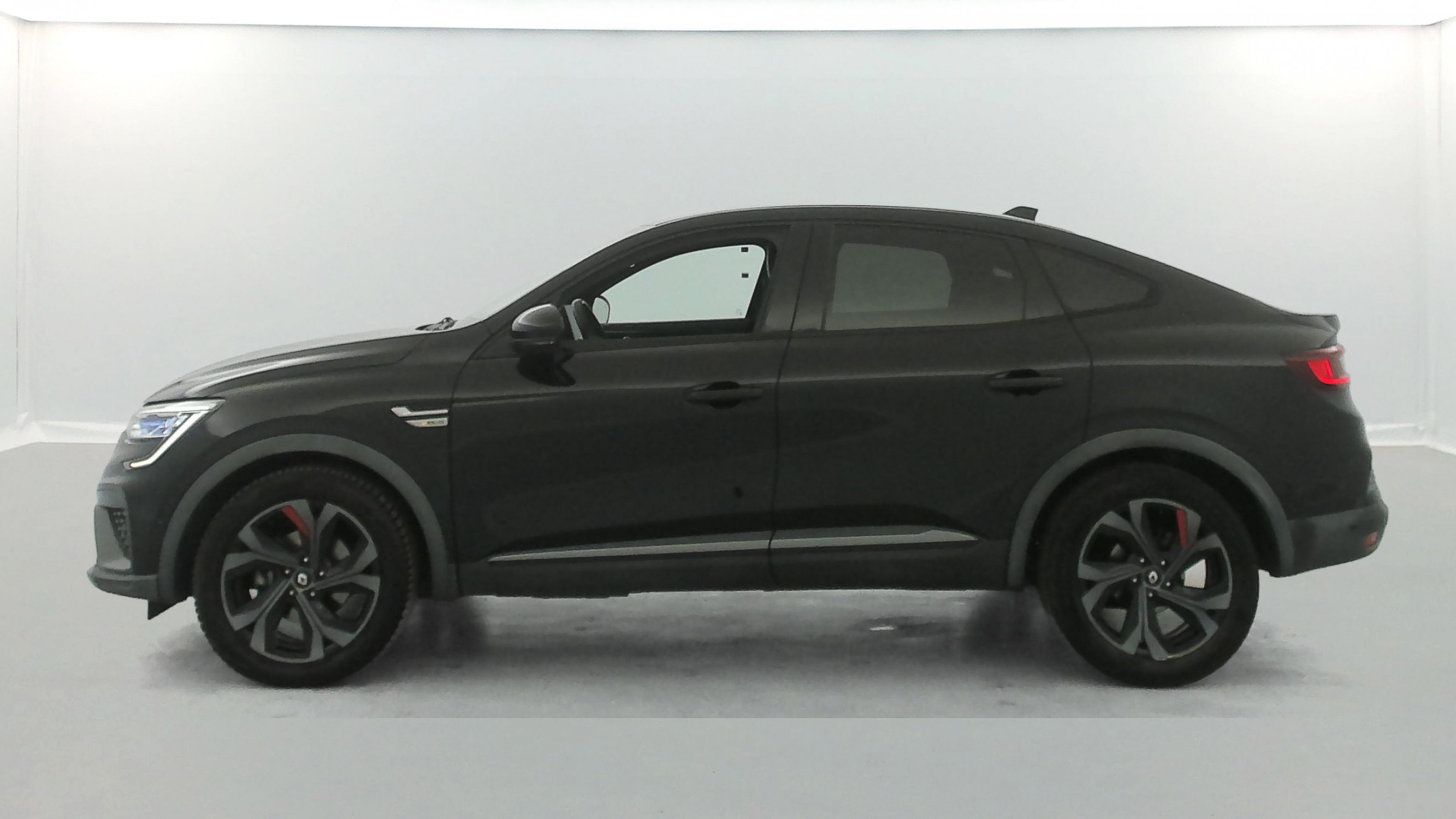 Vente en ligne Renault Arkana  E-Tech 145 - 21B au prix de 20 270 €