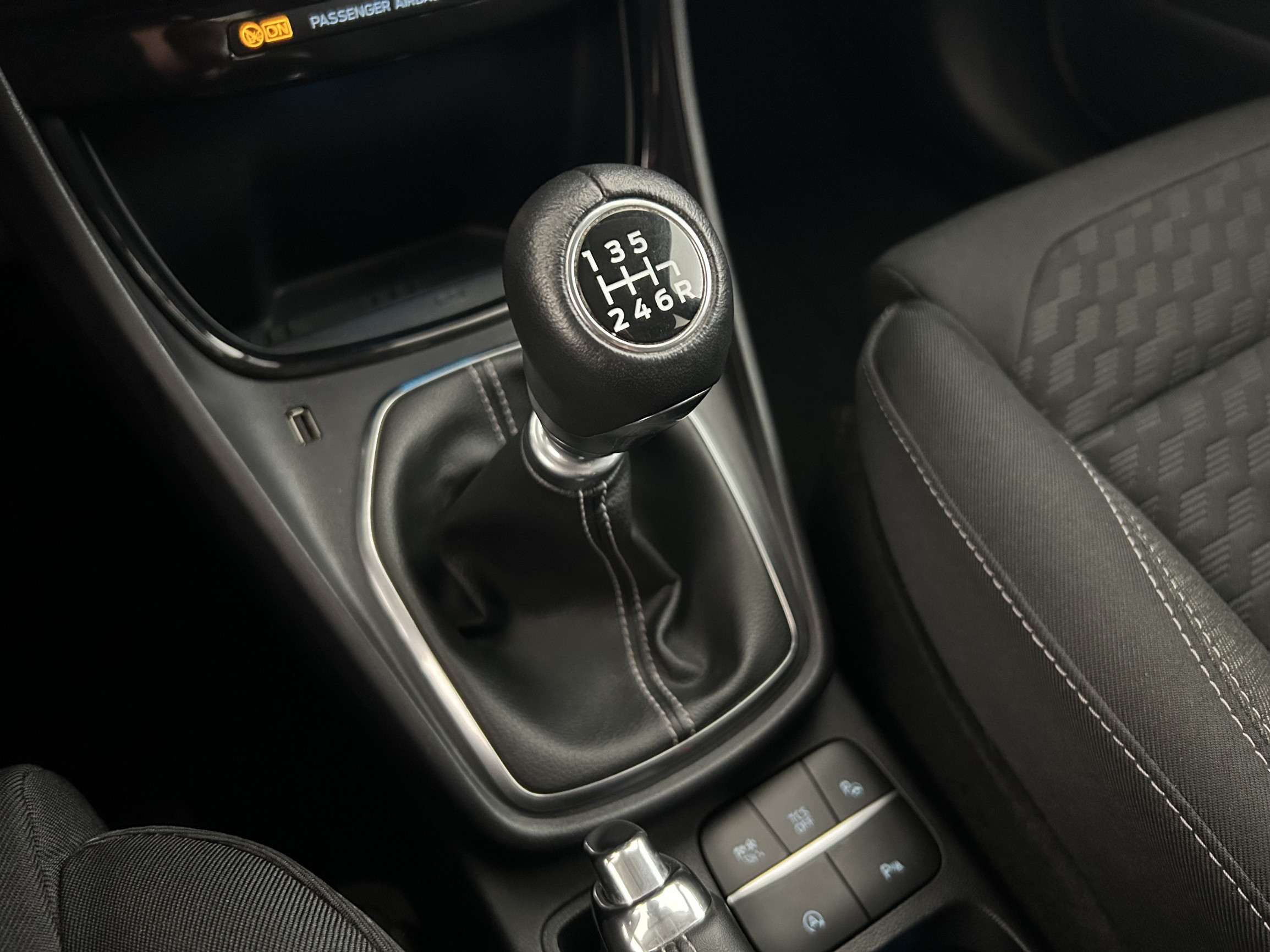 Vente en ligne Ford Puma  1.0 Flexifuel 125 ch mHEV S&S BVM6 au prix de 15 990 €