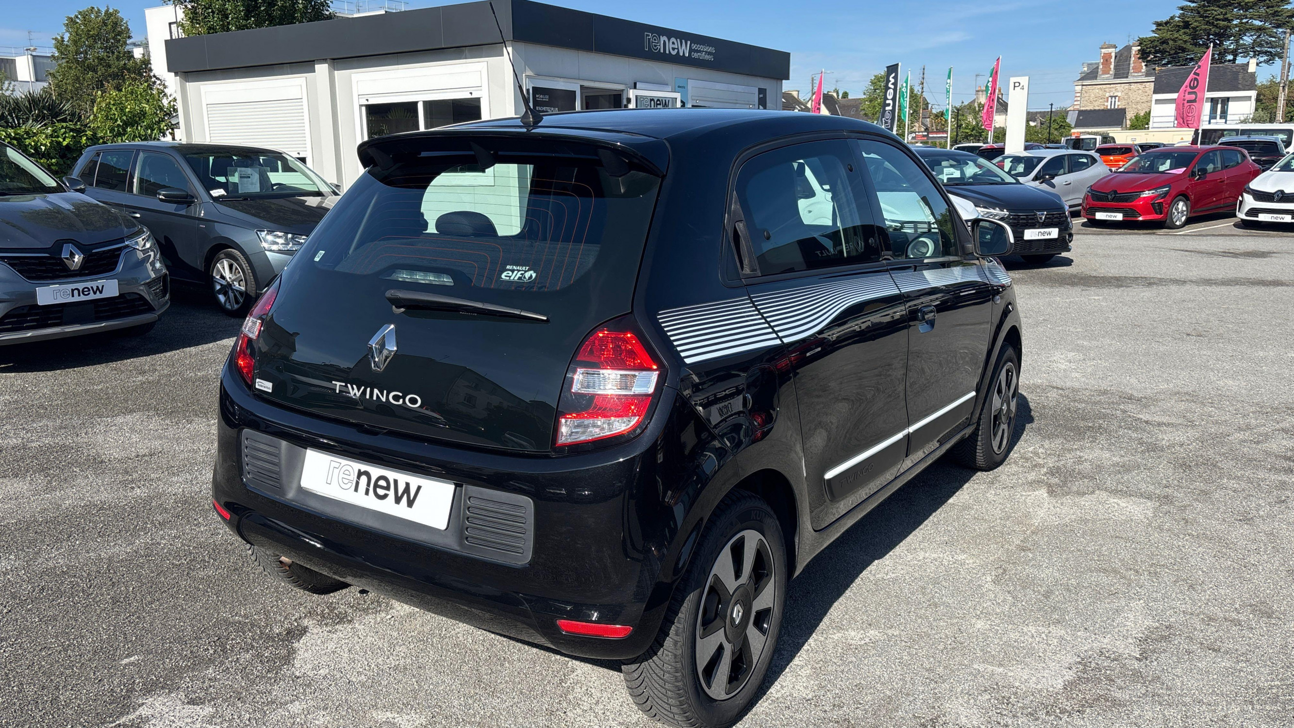 Vente en ligne Renault Twingo 3  1.0 SCe 70 au prix de 11 990 €