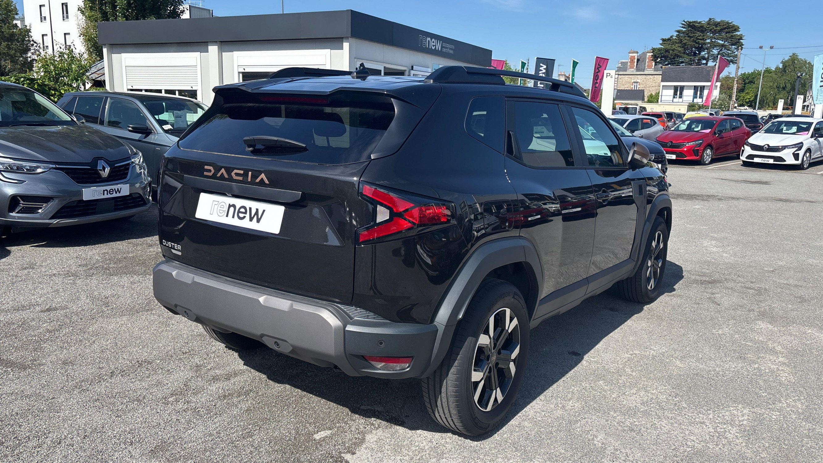 Vente en ligne Dacia Duster  Hybrid 140 au prix de 25 970 €