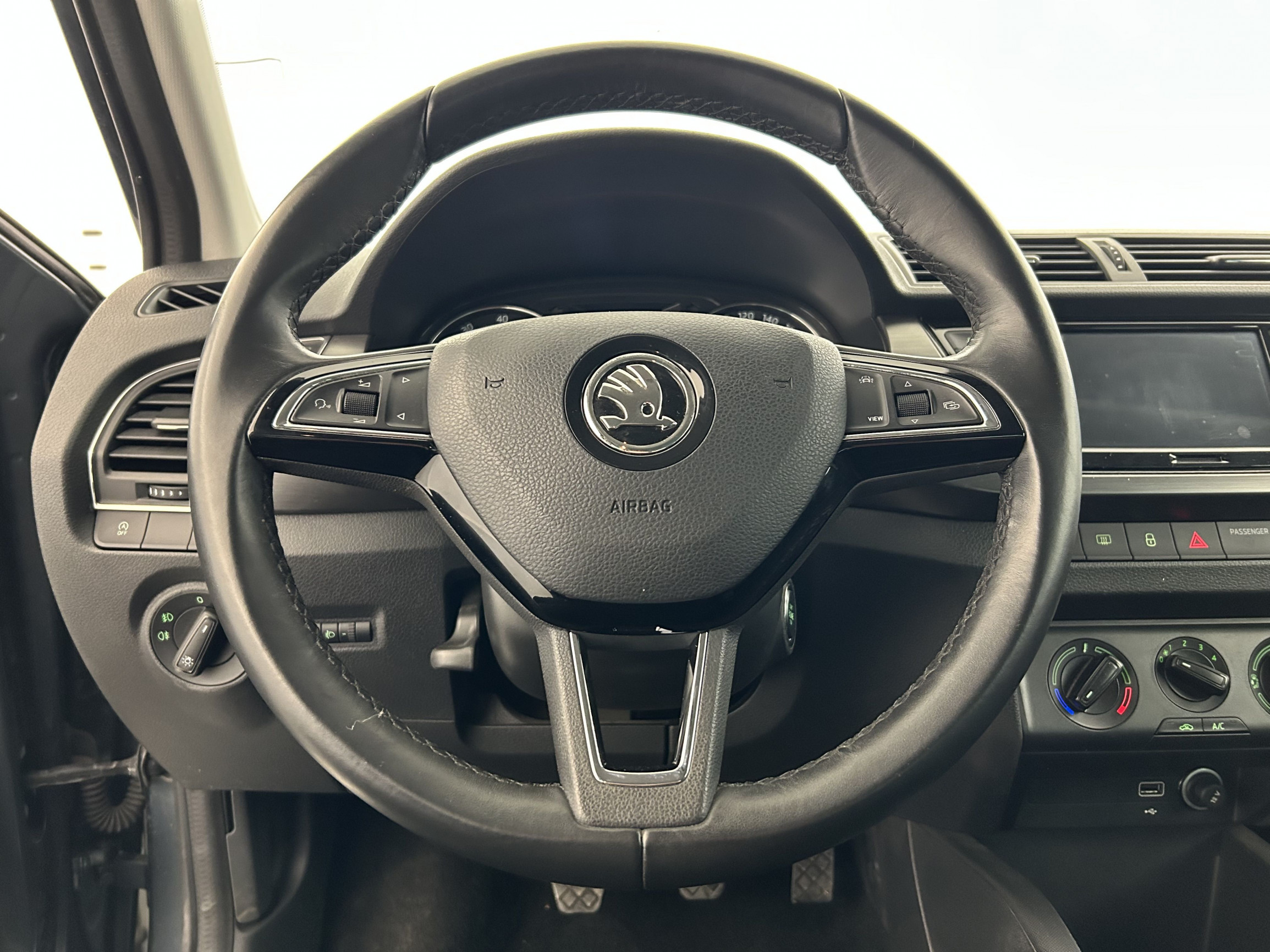 Vente en ligne Skoda Fabia  1.0 MPI 75 ch BVM5 au prix de 10 870 €