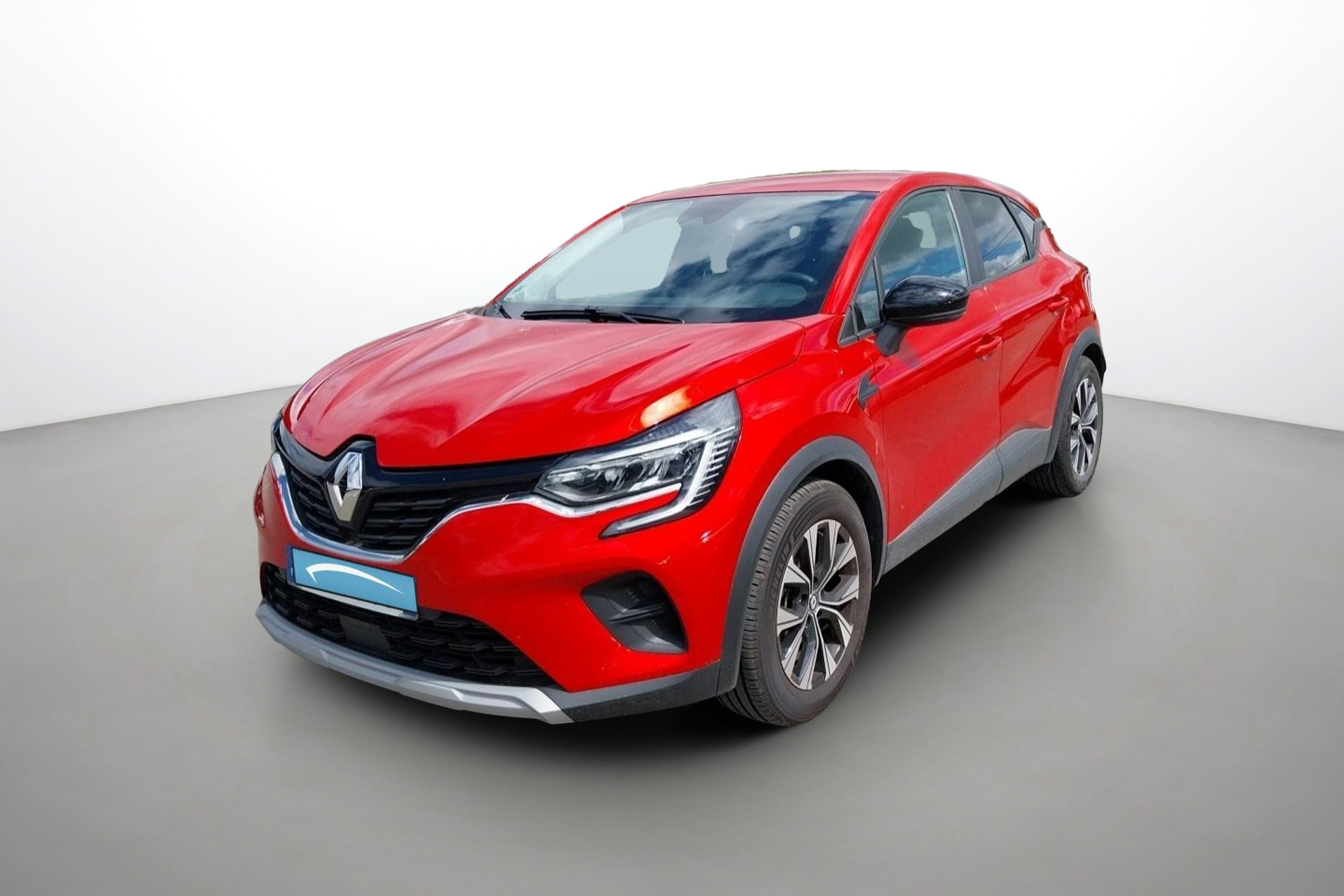 Renault Captur  E-Tech full hybrid 145 occasion de 2023 en vente à Vannes
