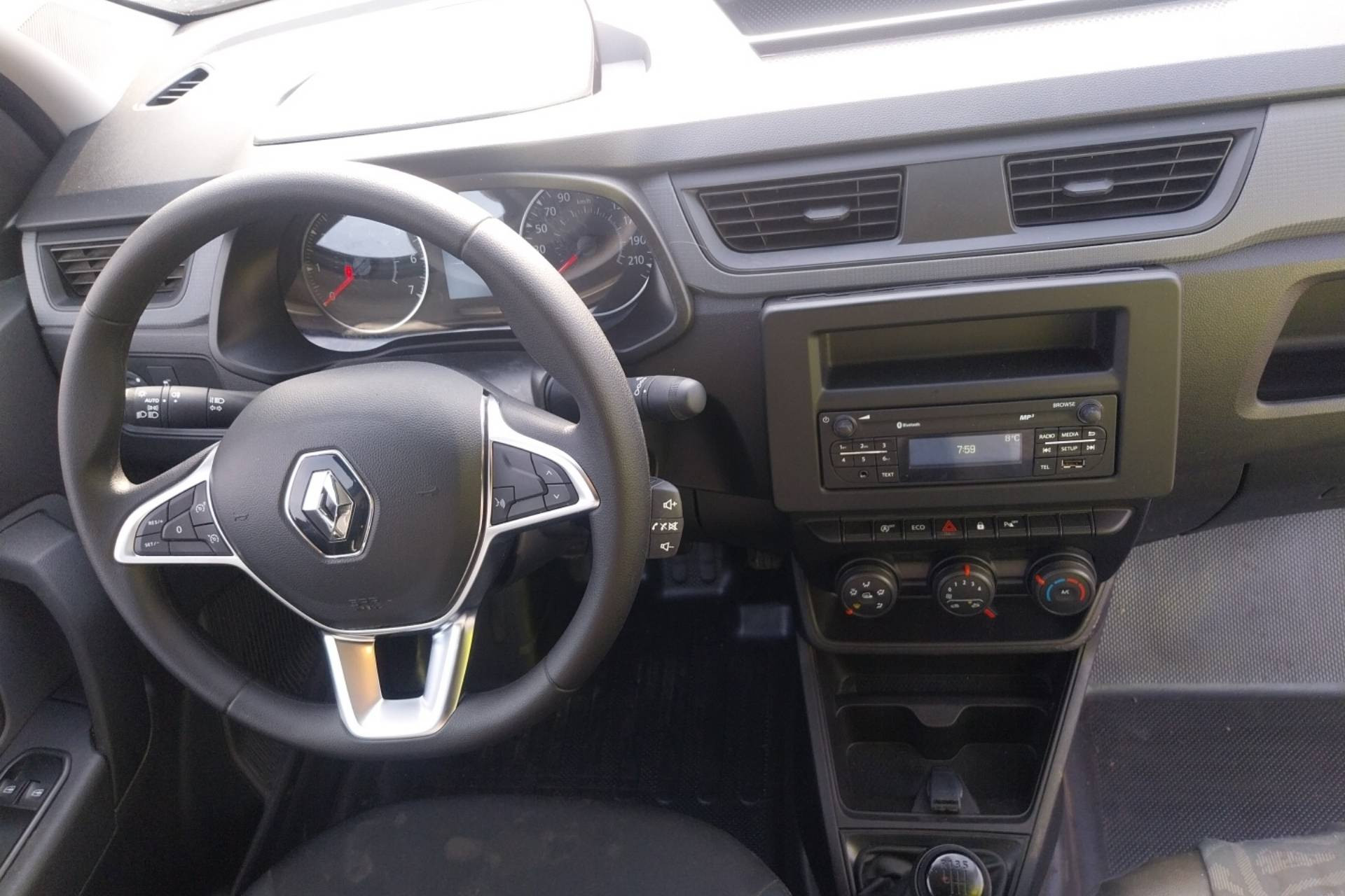 Vente en ligne Renault Express Van  BLUE DCI 95 - 22 au prix de 16 270 €