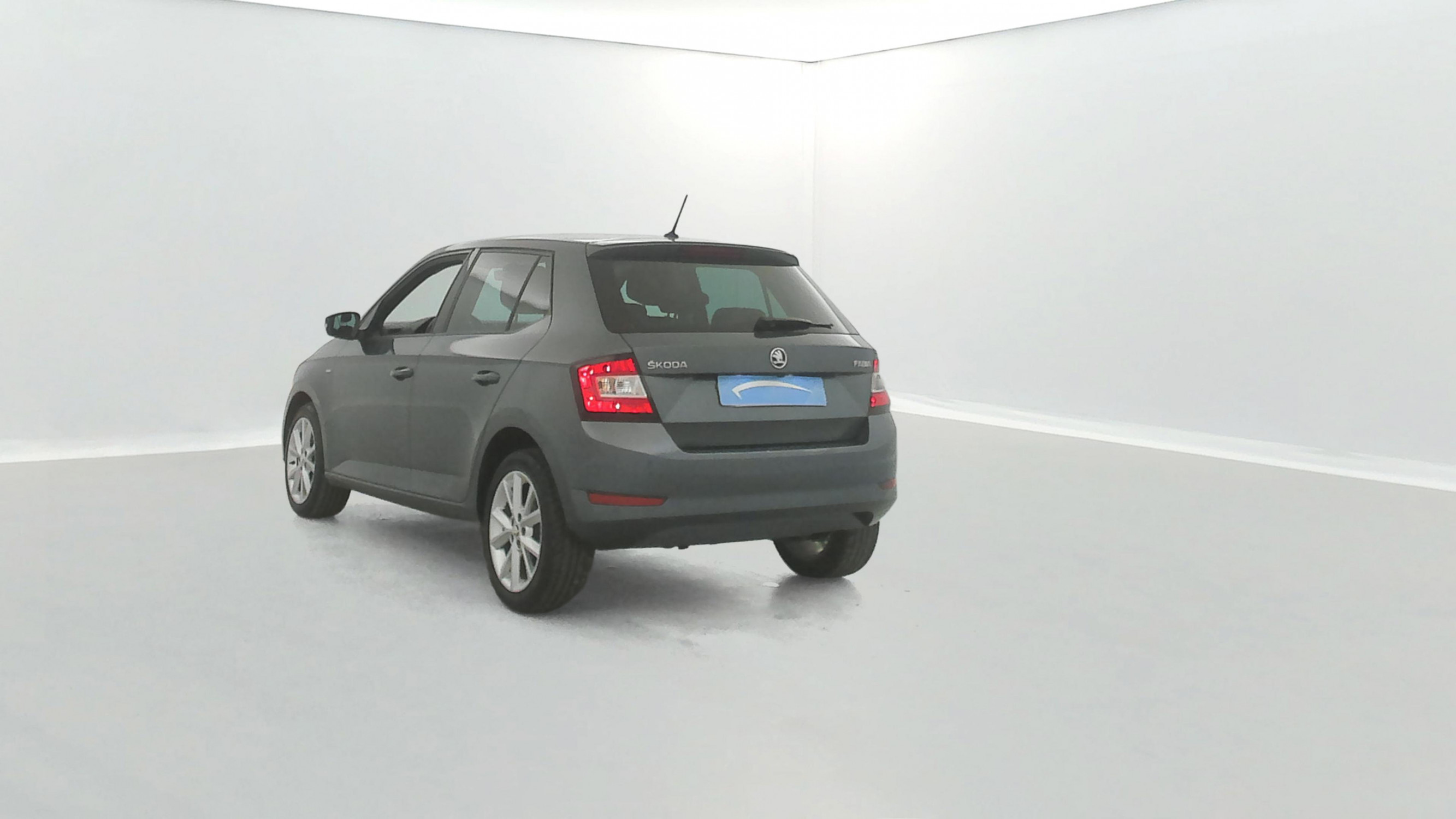 Vente en ligne Skoda Fabia  1.0 MPI 75 ch BVM5 au prix de 10 870 €