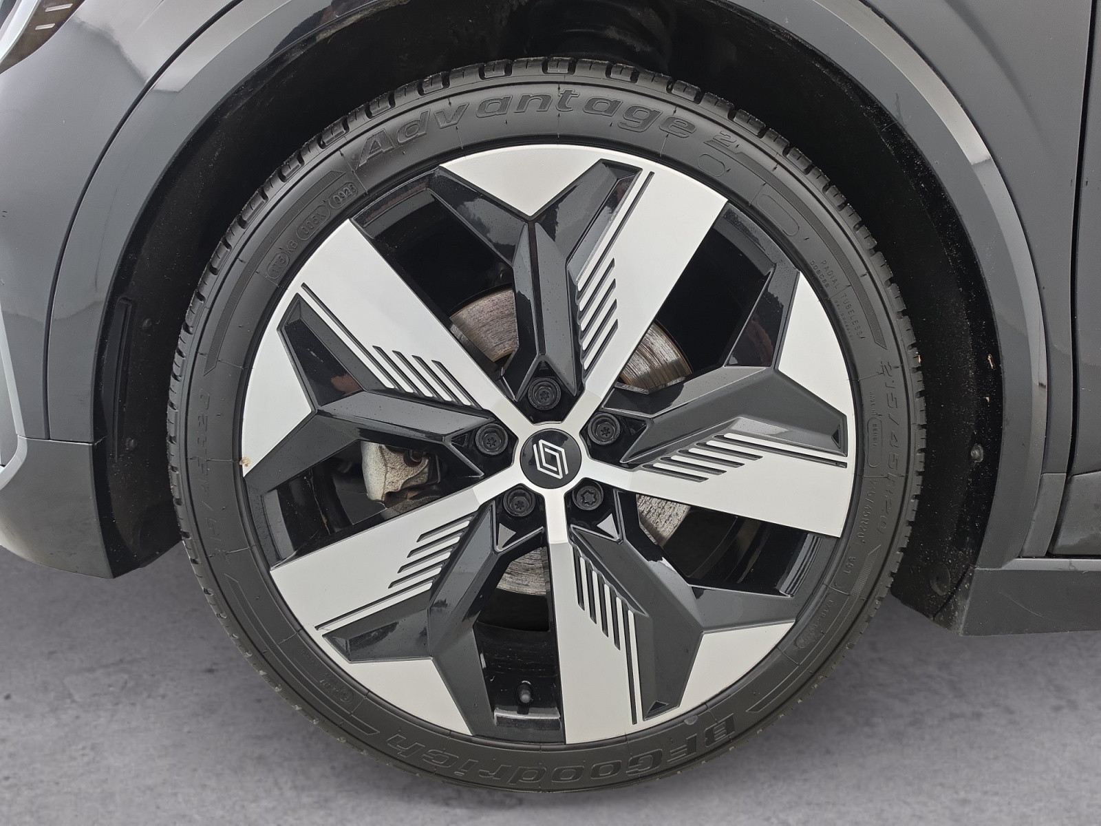 Vente en ligne Renault Megane E-Tech  EV60 220 ch super charge au prix de 23 770 €