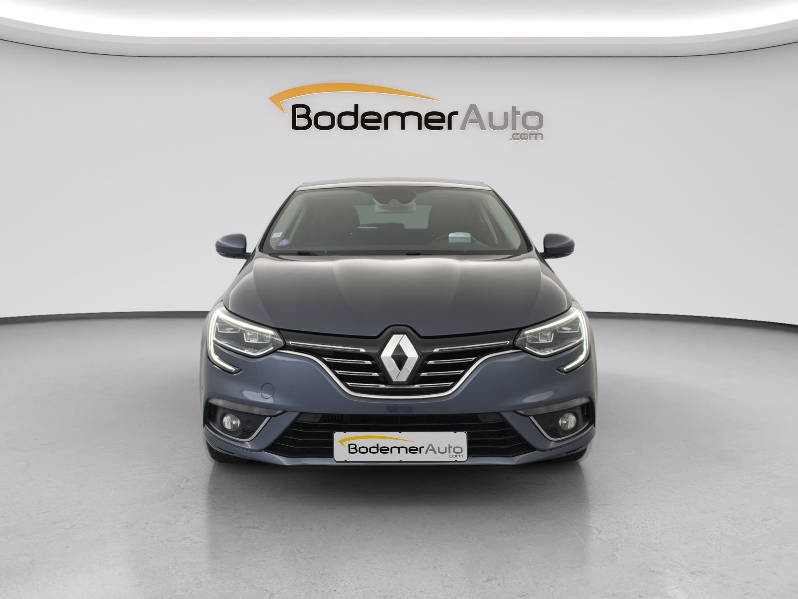 Vente en ligne Renault Megane 4 Mégane IV Berline TCe 140 EDC FAP au prix de 14 990 €