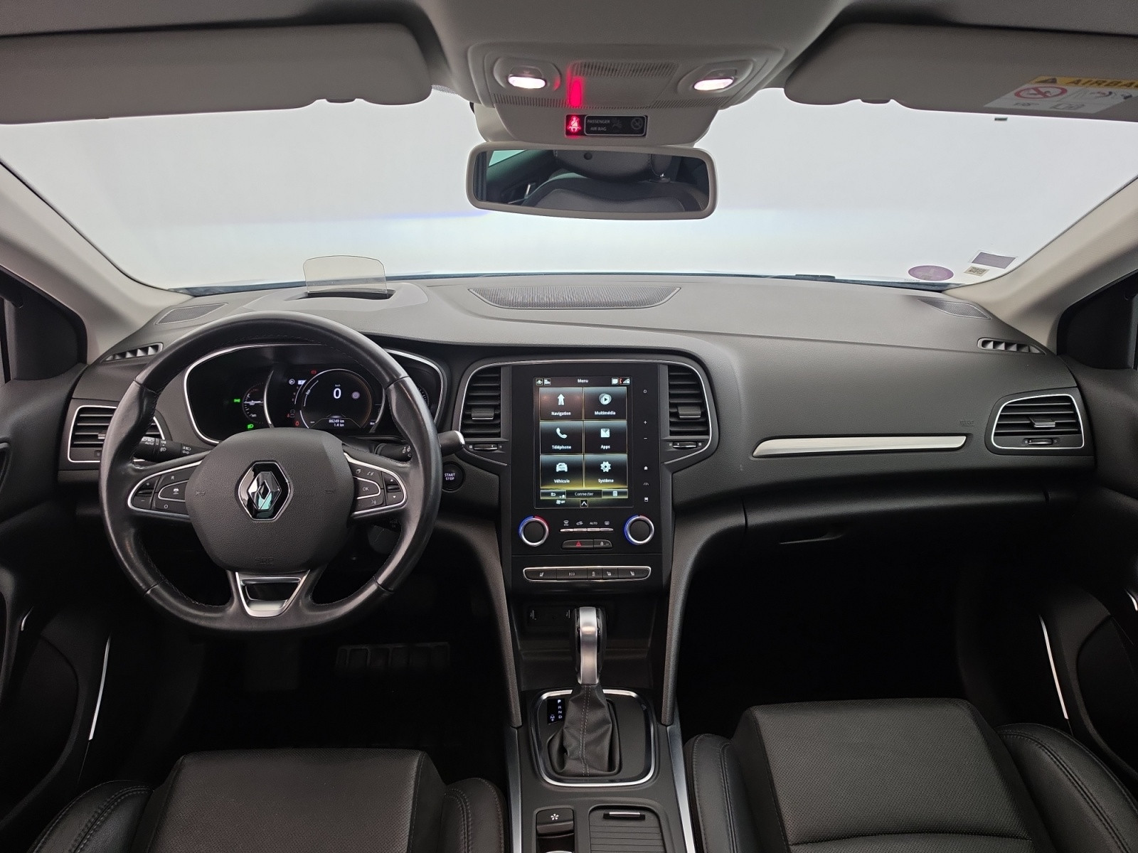 Vente en ligne Renault Megane 4 Mégane IV Berline TCe 140 EDC FAP au prix de 14 990 €