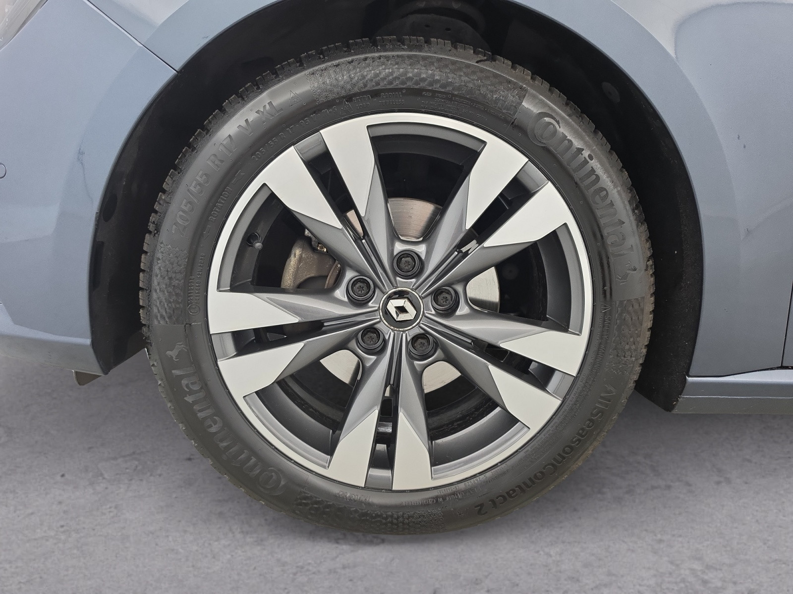 Vente en ligne Renault Megane 4 Mégane IV Berline TCe 140 EDC FAP au prix de 14 990 €