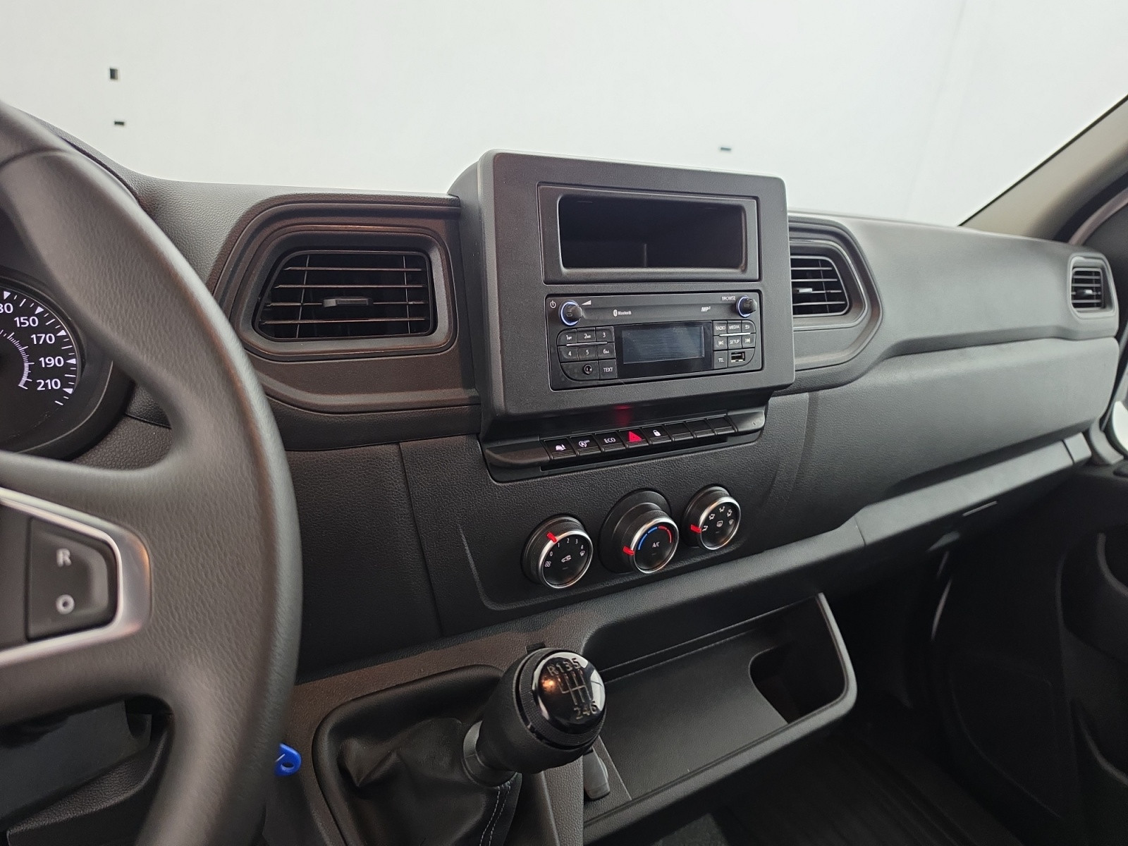 Vente en ligne Renault Master 3 Châssis Cabine MASTER PHC TRAC F3500 L3H1 BLUE DCI 145 EURO VI au prix de 34 990 €
