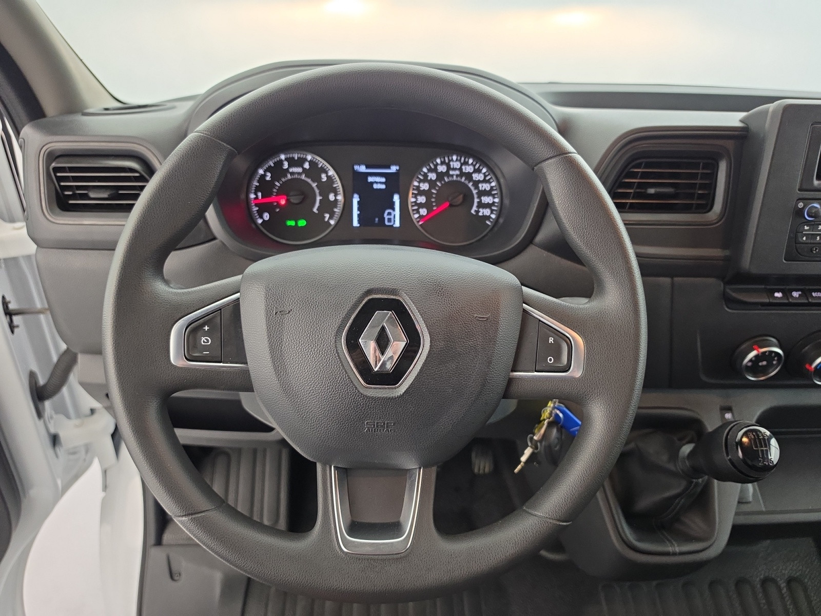 Vente en ligne Renault Master 3 Châssis Cabine MASTER PHC TRAC F3500 L3H1 BLUE DCI 145 EURO VI au prix de 34 990 €