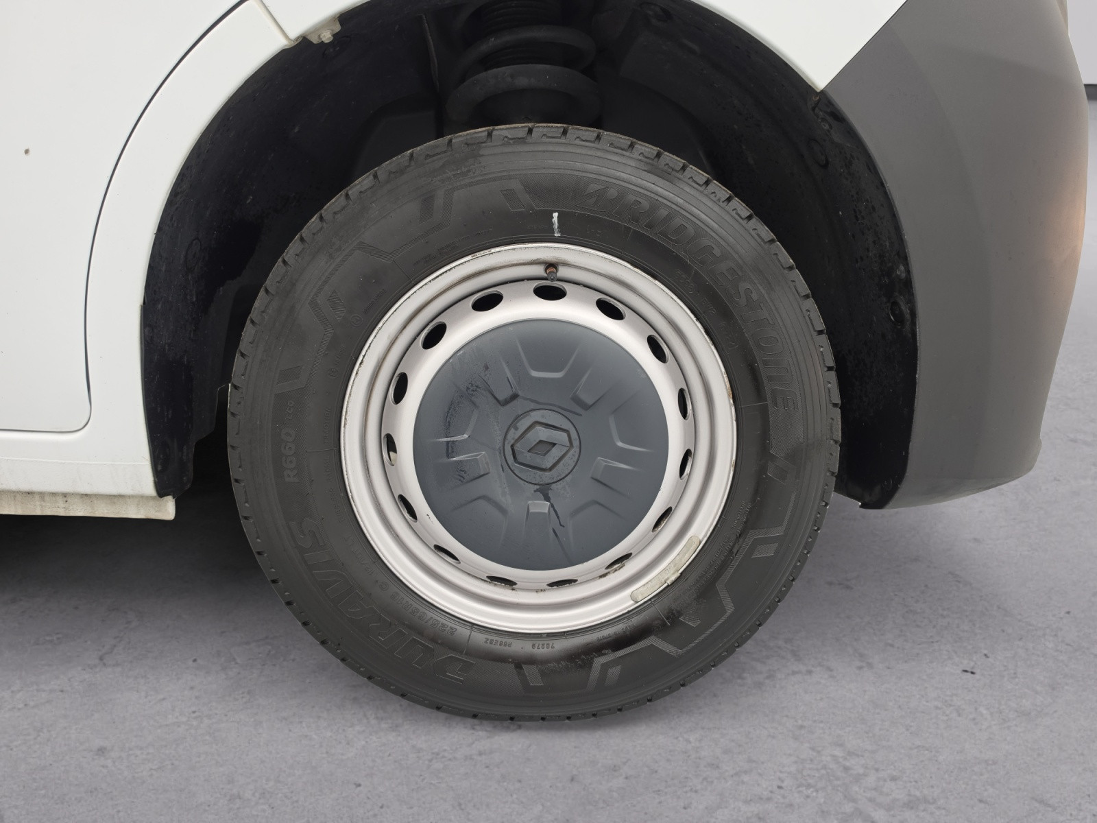 Vente en ligne Renault Master 3 Châssis Cabine MASTER PHC TRAC F3500 L3H1 BLUE DCI 145 EURO VI au prix de 34 990 €