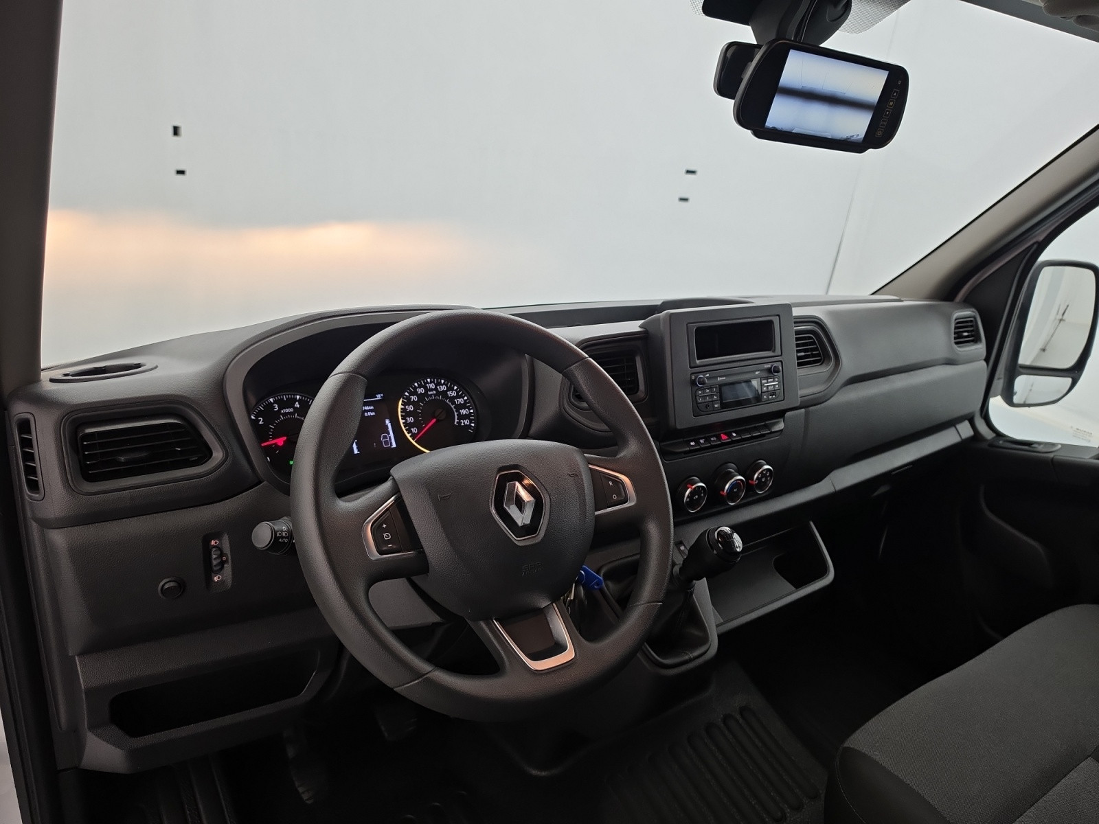 Vente en ligne Renault Master 3 Châssis Cabine MASTER PHC TRAC F3500 L3H1 BLUE DCI 145 EURO VI au prix de 34 990 €