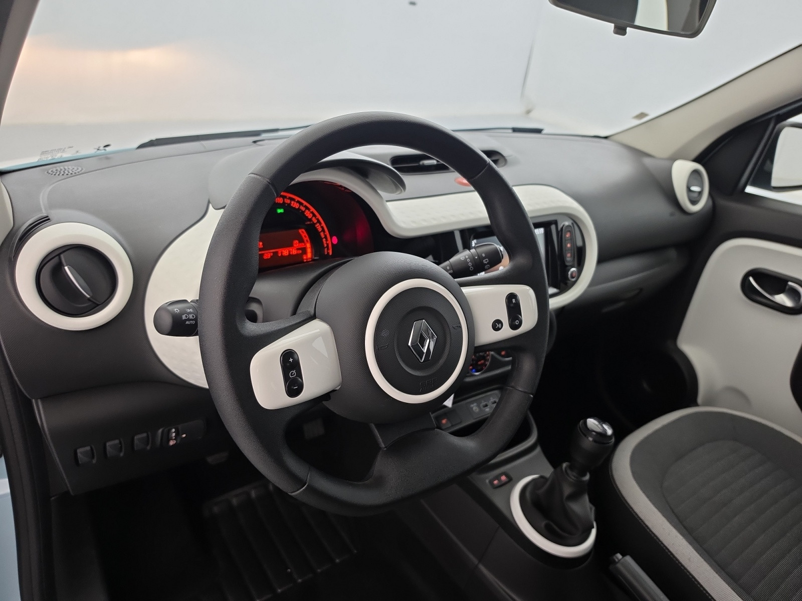 Vente en ligne Renault Twingo 3  SCe 65 au prix de 12 390 €