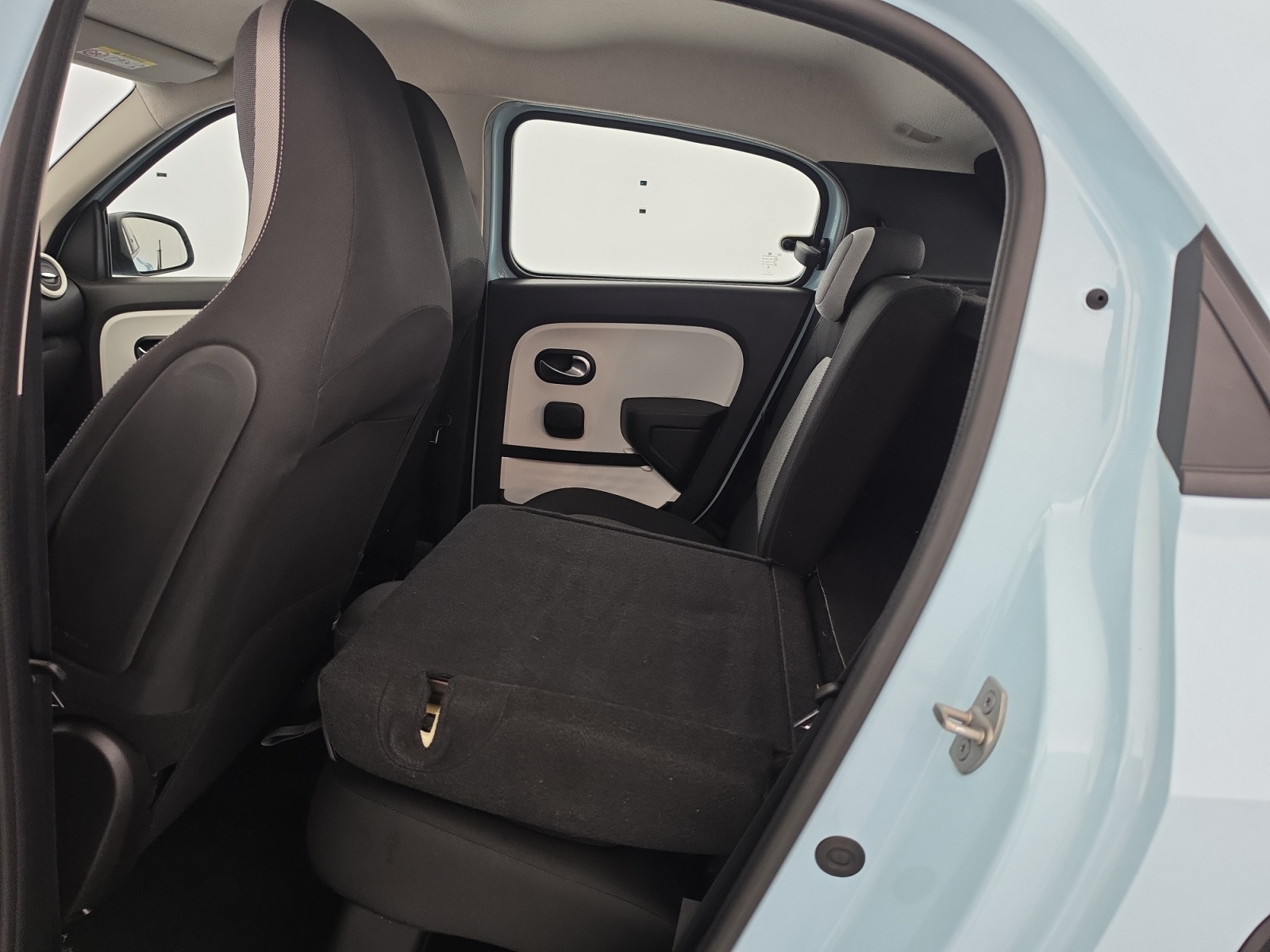 Vente en ligne Renault Twingo 3  SCe 65 au prix de 12 390 €
