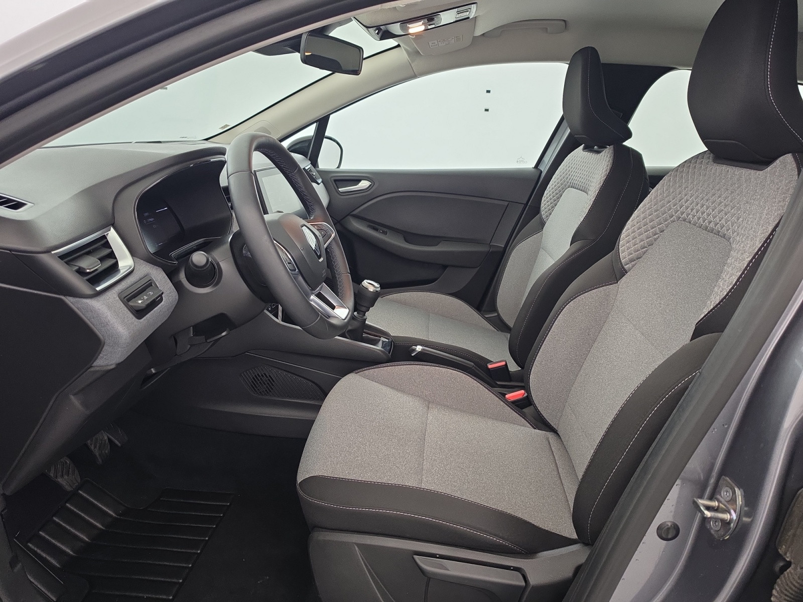 Vente en ligne Renault Clio 5 Clio TCe 90 au prix de 14 490 €